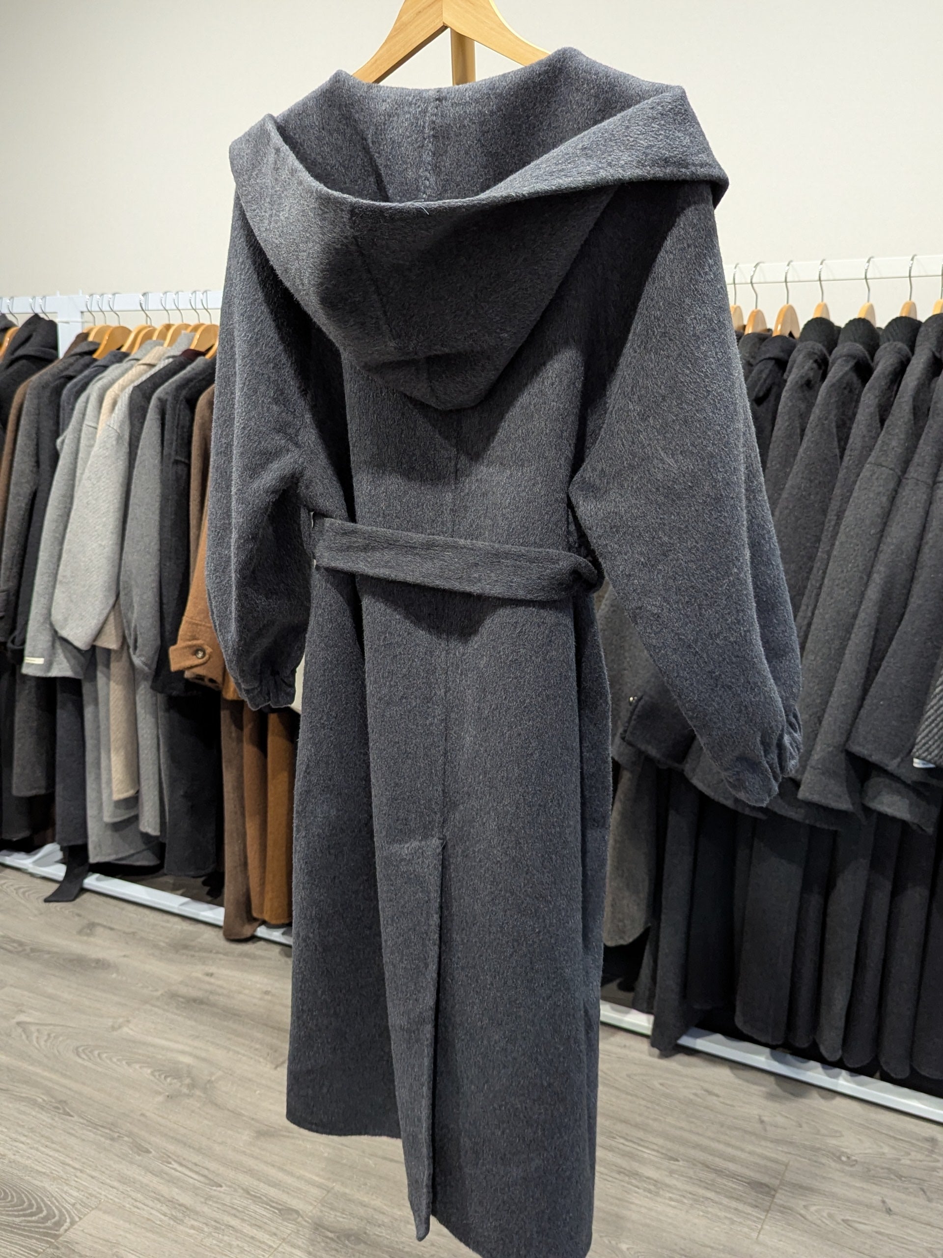 166 100% Wool Coat Grey Black Brown S 6-8