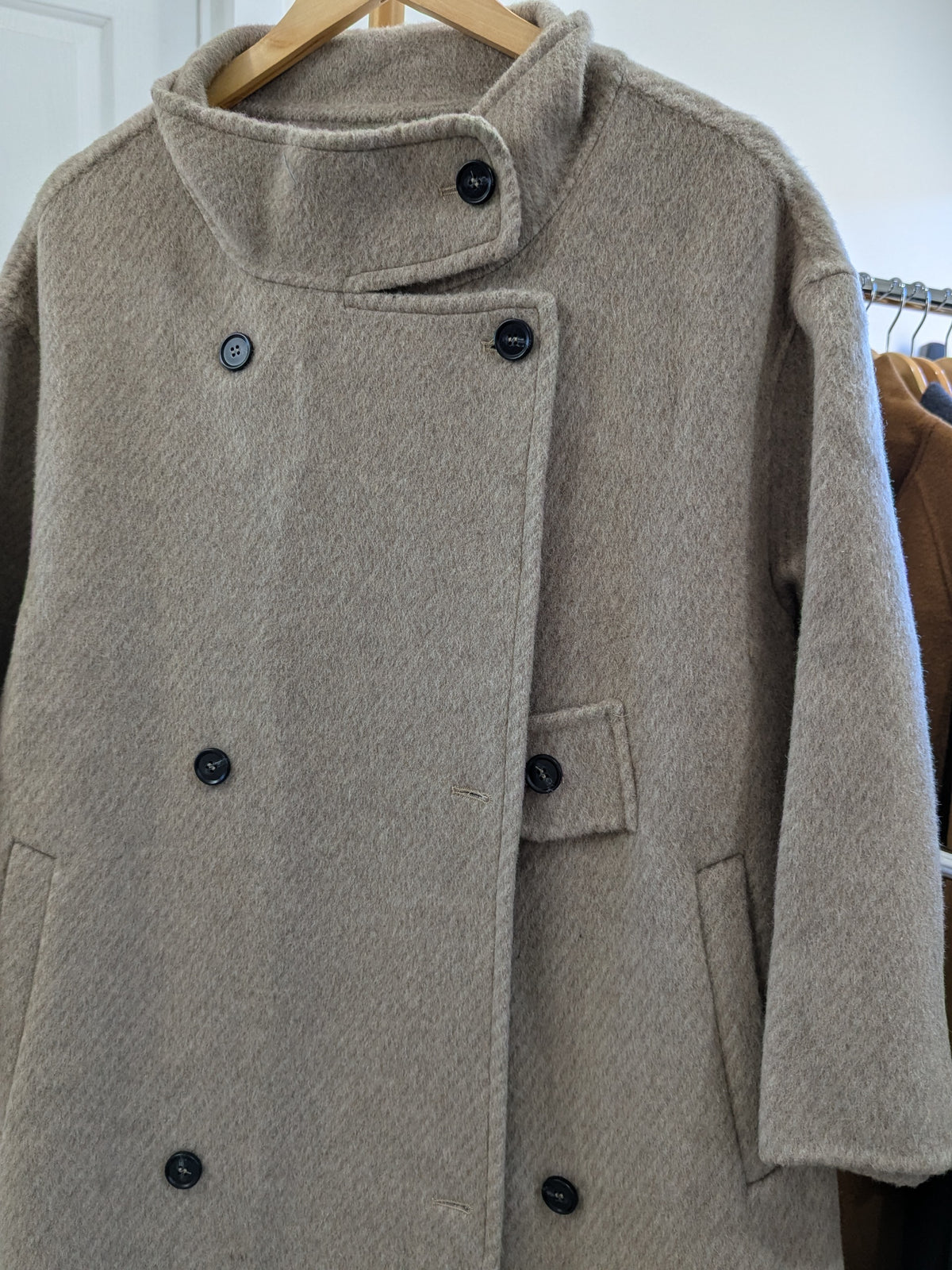300 100% Wool Coat Light brown S 10-12