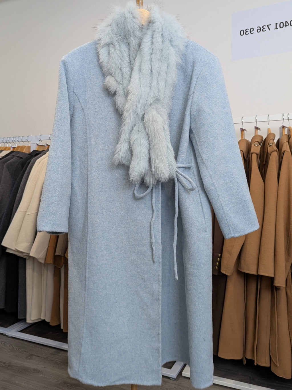 176 100% Wool Coat Blue Fur trim  M 14-16