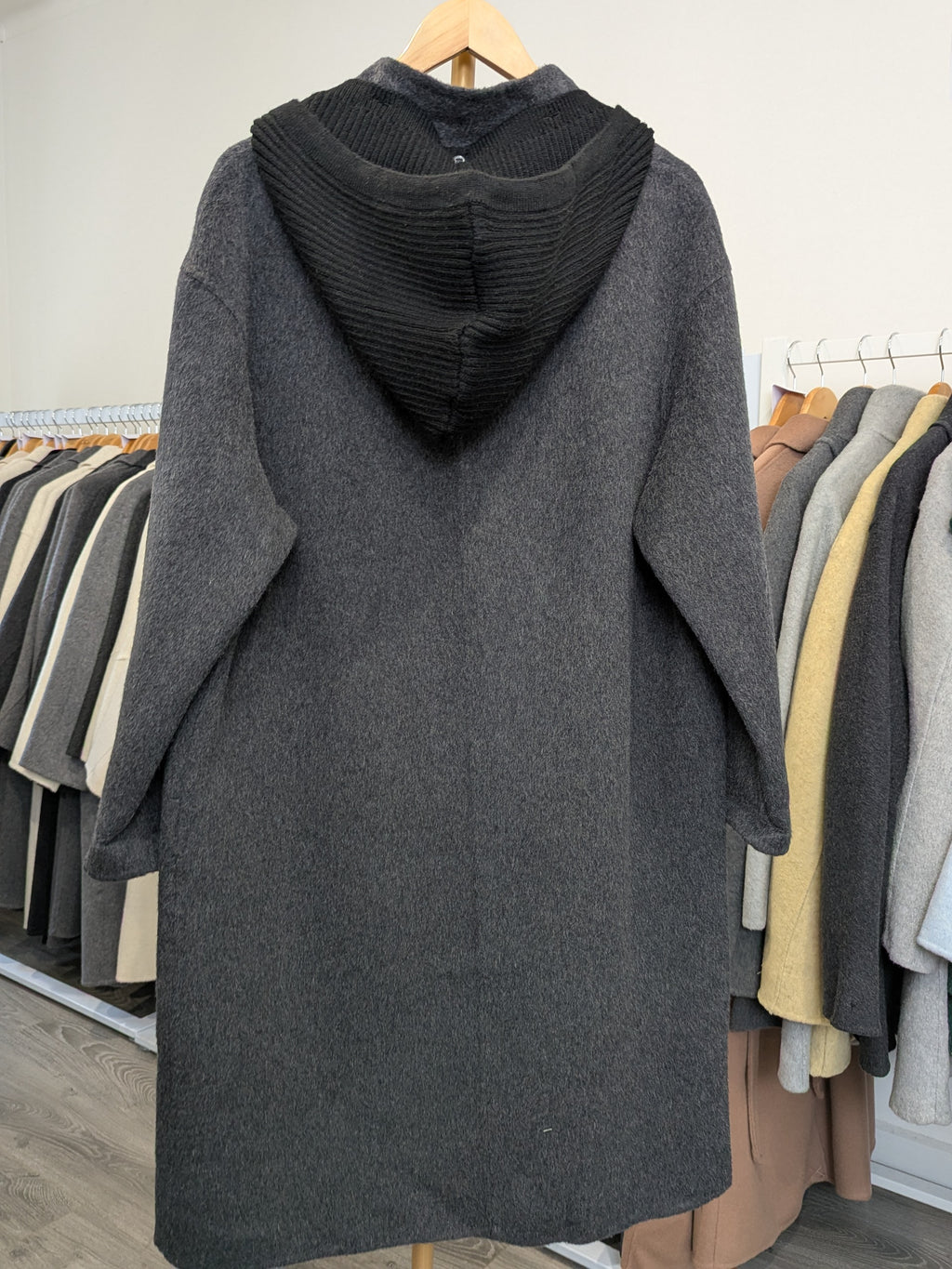 235 68% Wool Coat Dark Grey S 8-12