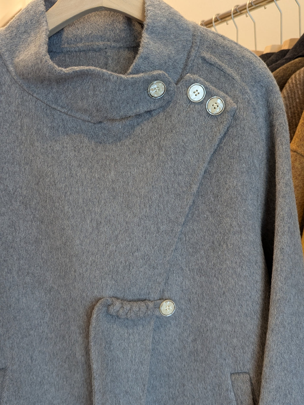 Brand New Pure Wool Coat FREE SHIPPING High Quality Wool 047 Size S M