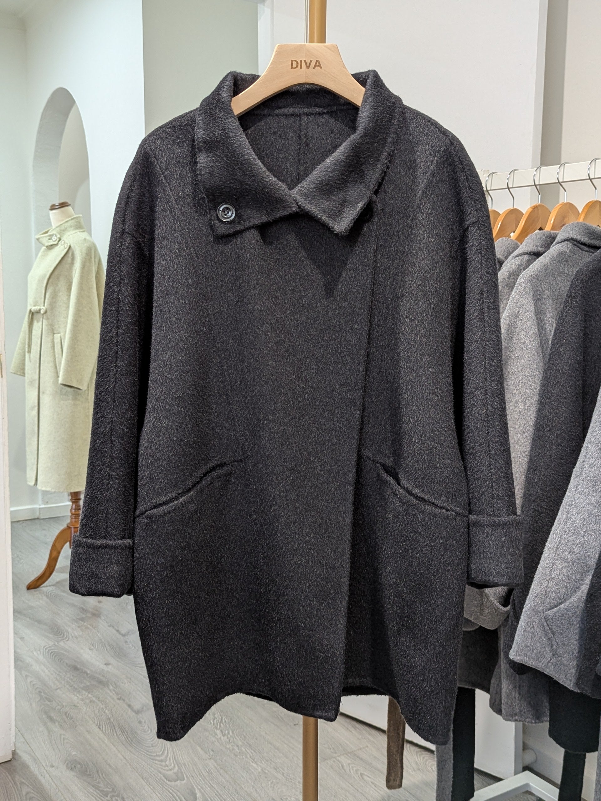 002 Cashmere blend Charcoal