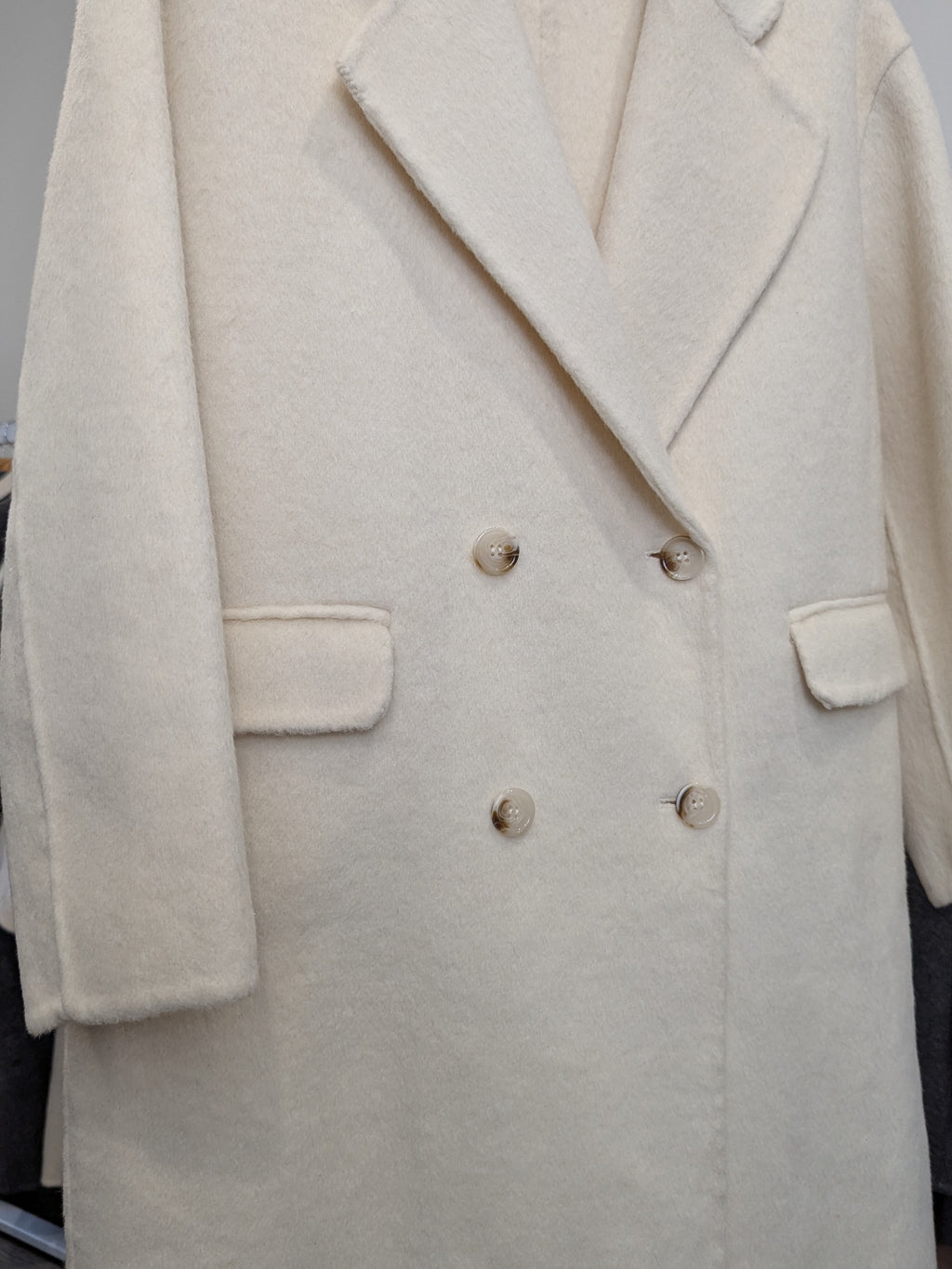 243 70% Wool Coat Cream M 12-16
