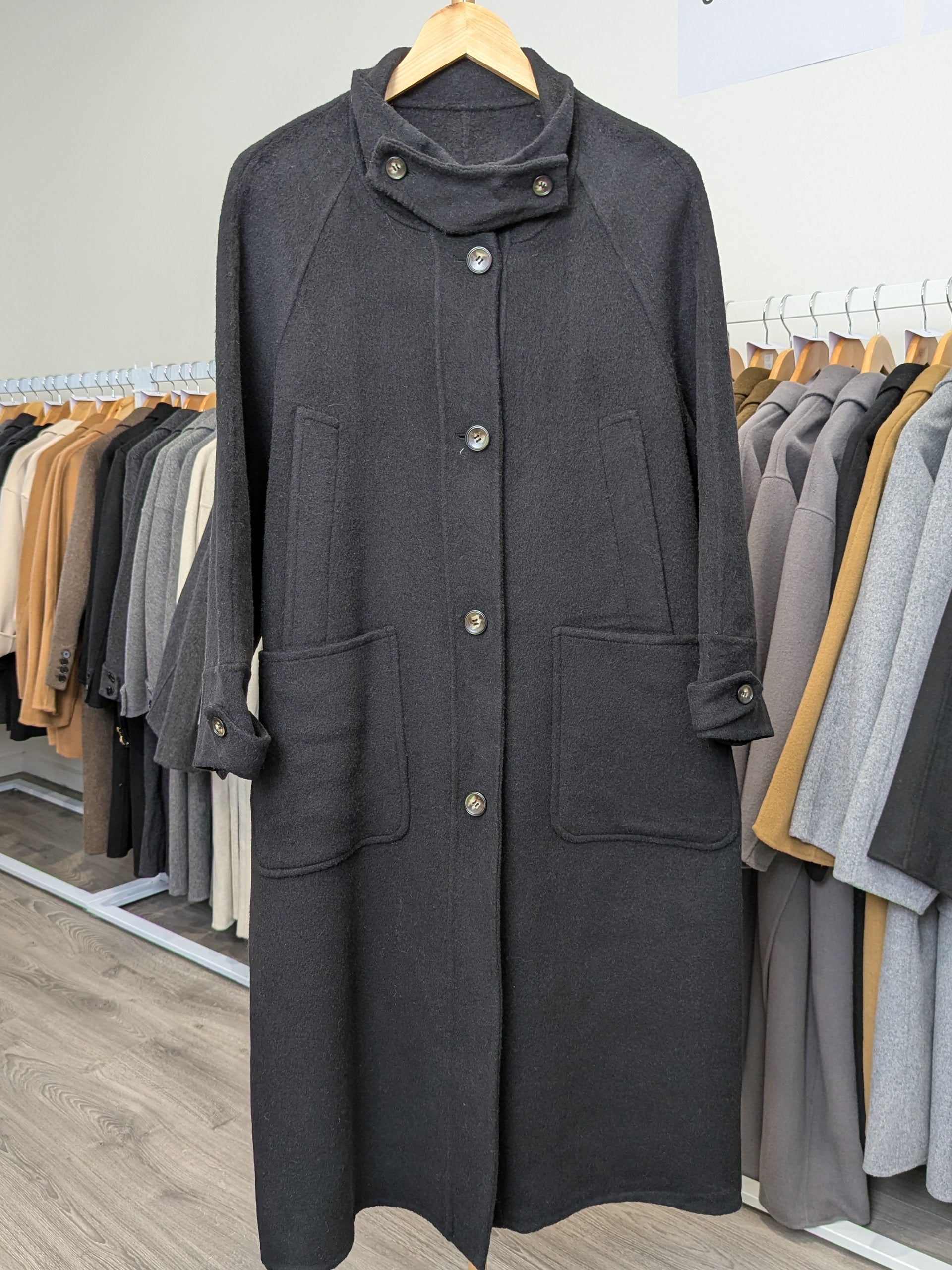 139 100% Wool Coat Charcoal Black