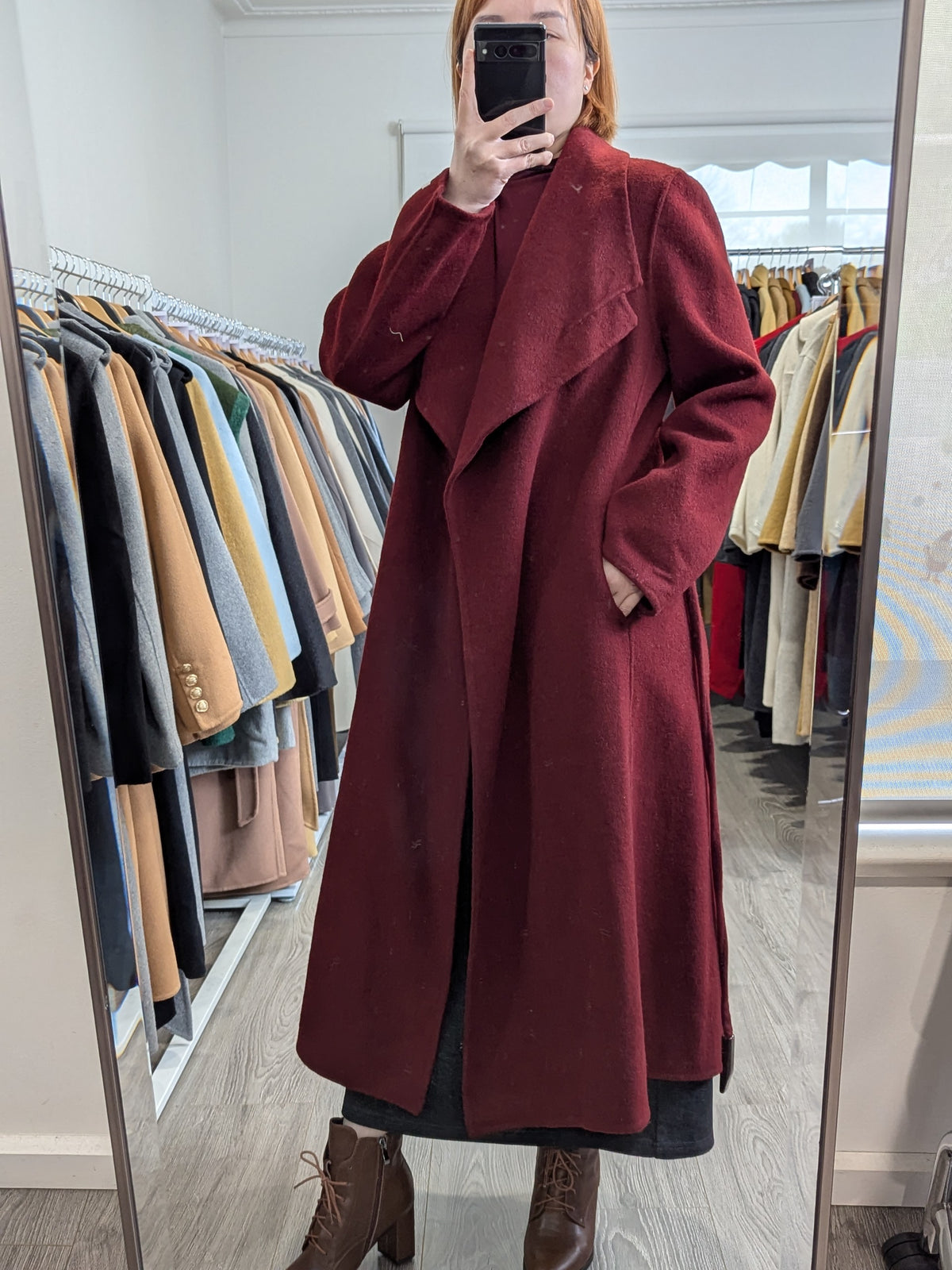 130 70% Wool Coat Burgundy M 8-10