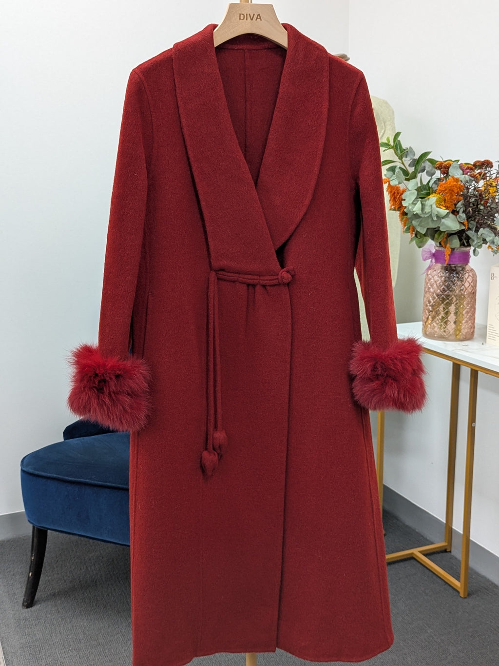 Women's Fur Collar Wool Coats Try-On Available 237 Size S6-8 69% Wool