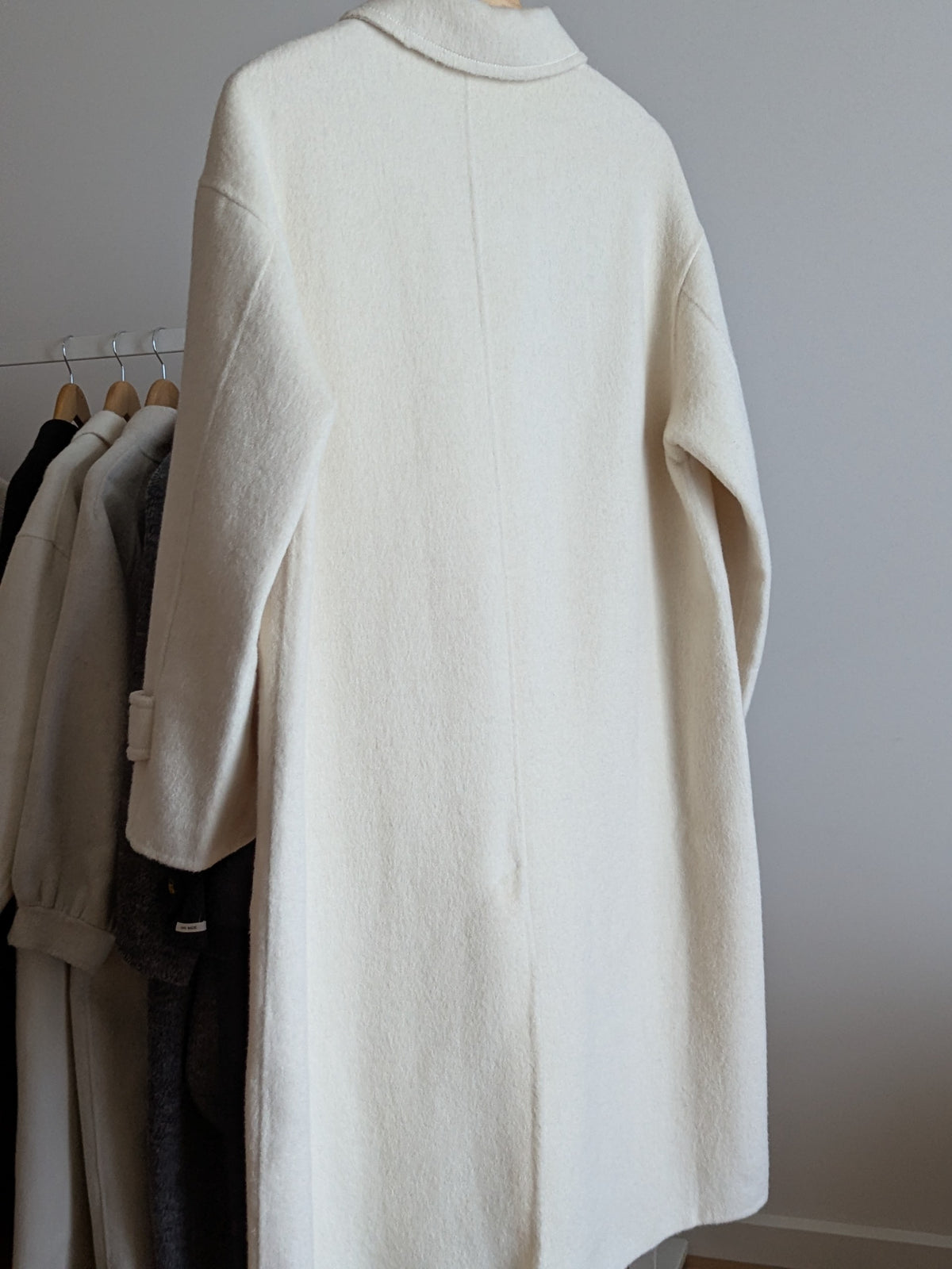 274 68% Wool Coat S 10-12 Cream