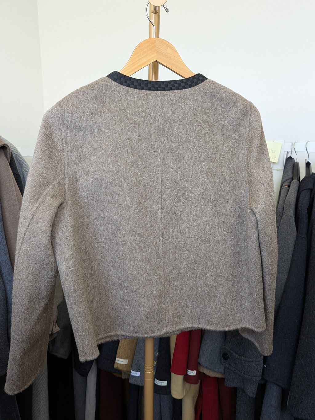 061 100% Wool Coat Brown L 10-12
