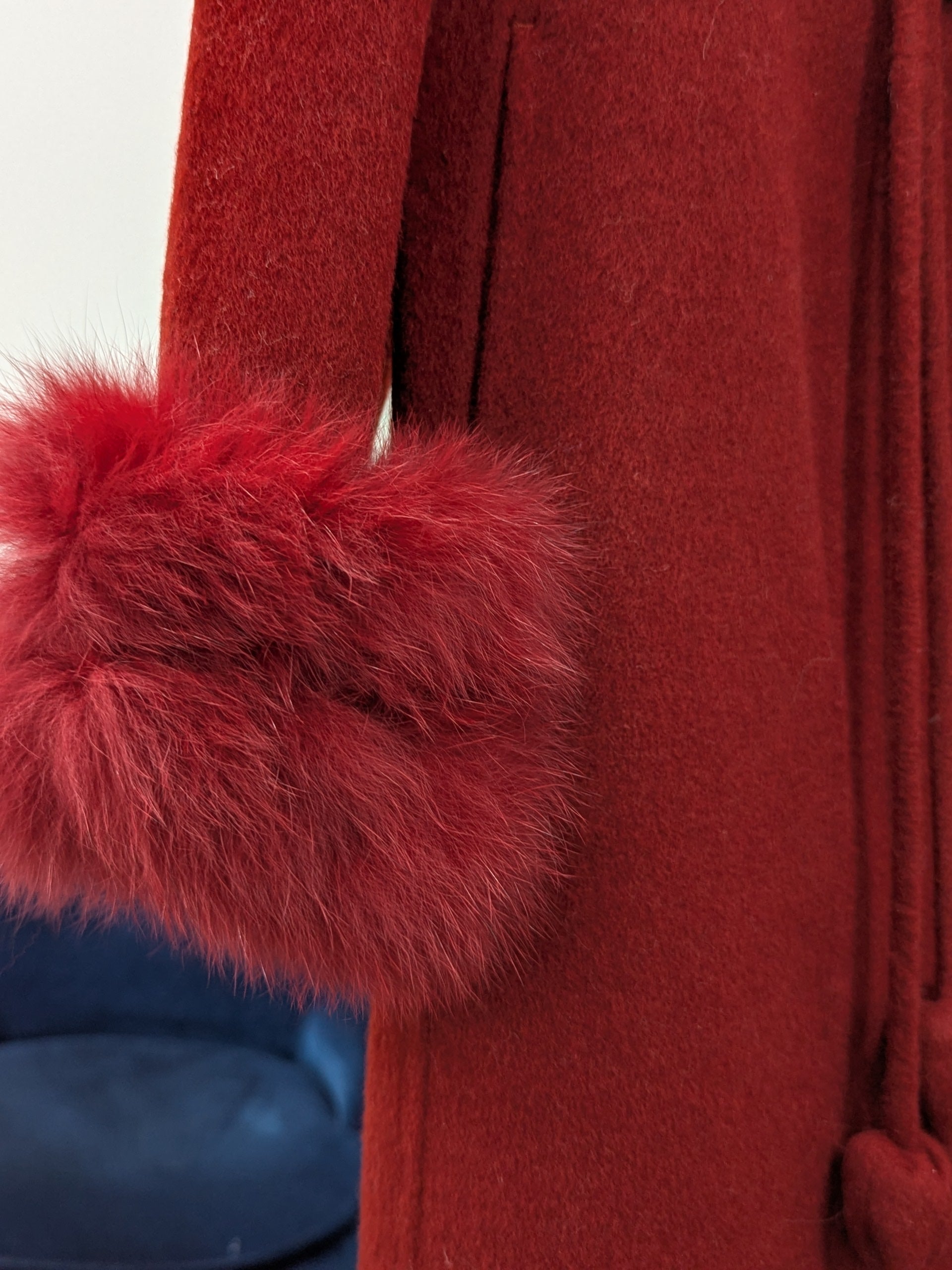 Women's Fur Collar Wool Coats Try-On Available 237 Size S6-8 69% Wool
