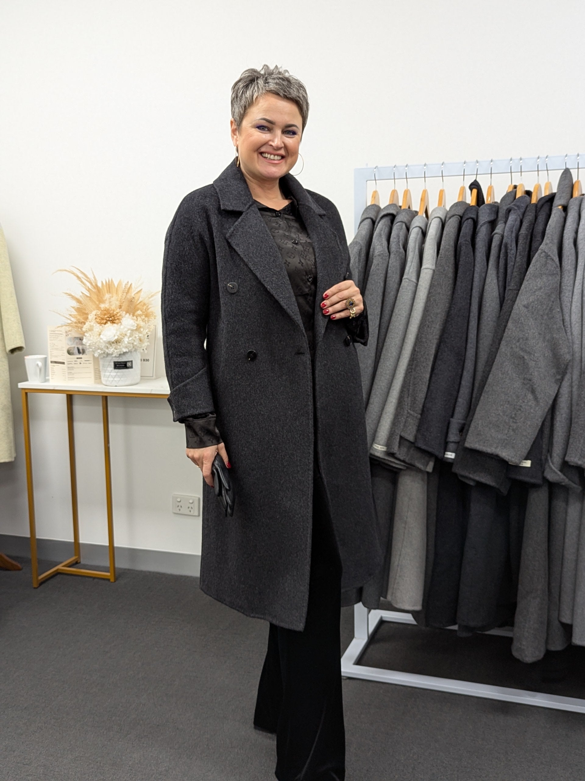 009 100% Wool Charcoal