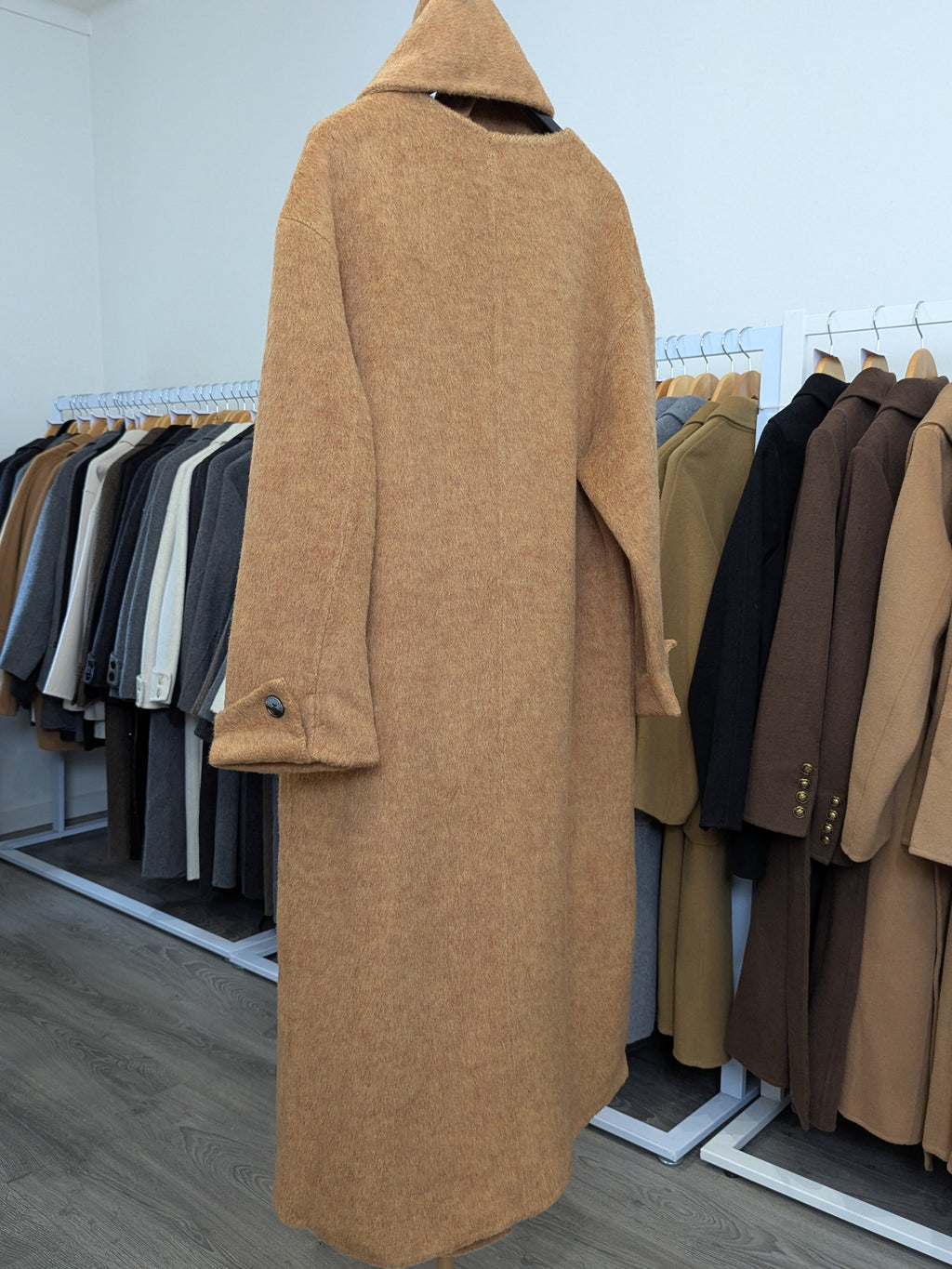 113 70% Wool Coat with scarf L 10-12