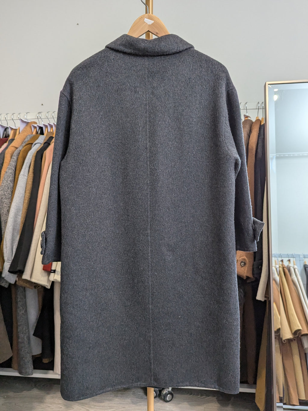 264 69% Wool Coat Charcoal M 12-14