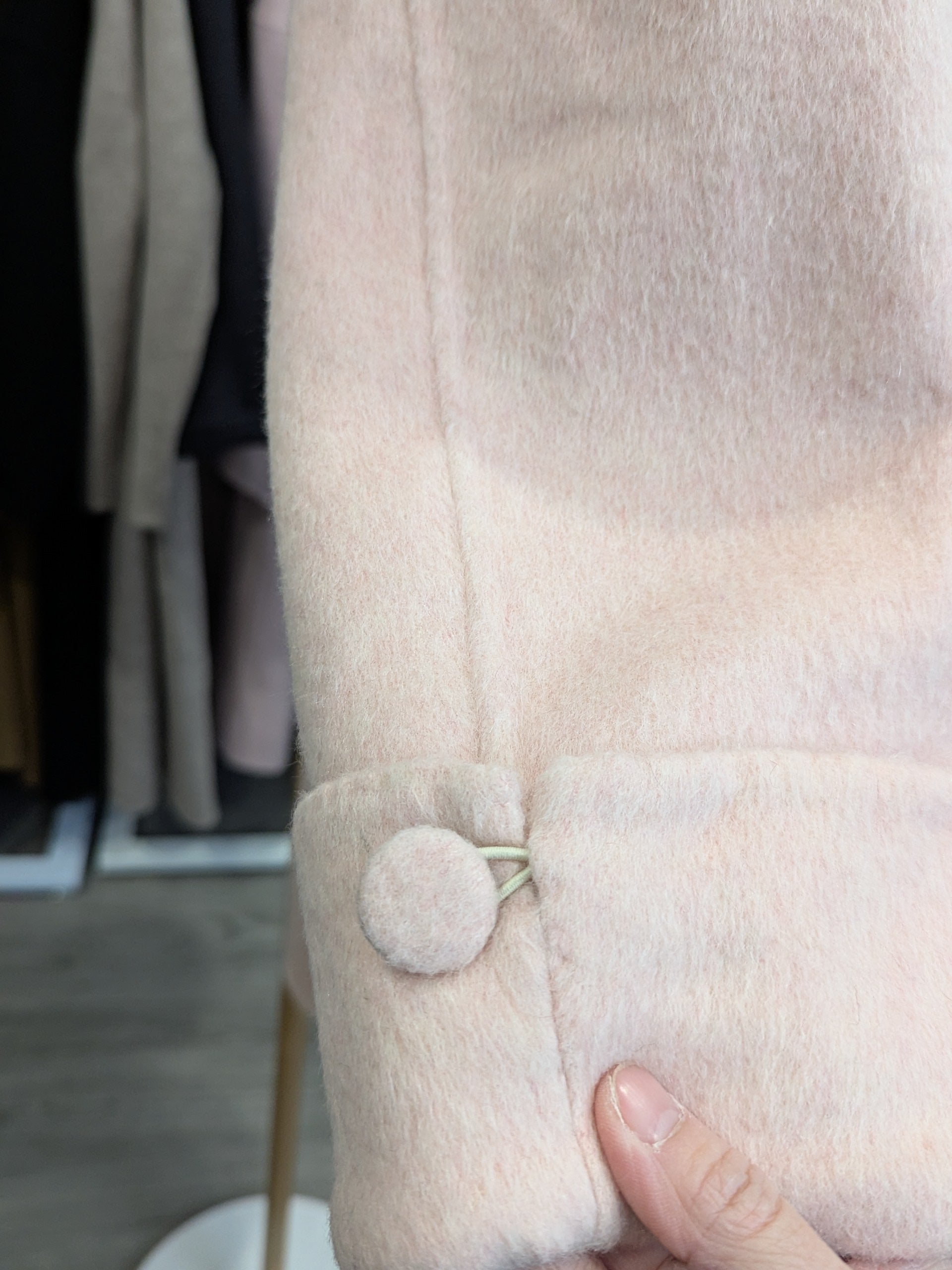 196 100% Wool Coat Black Pink