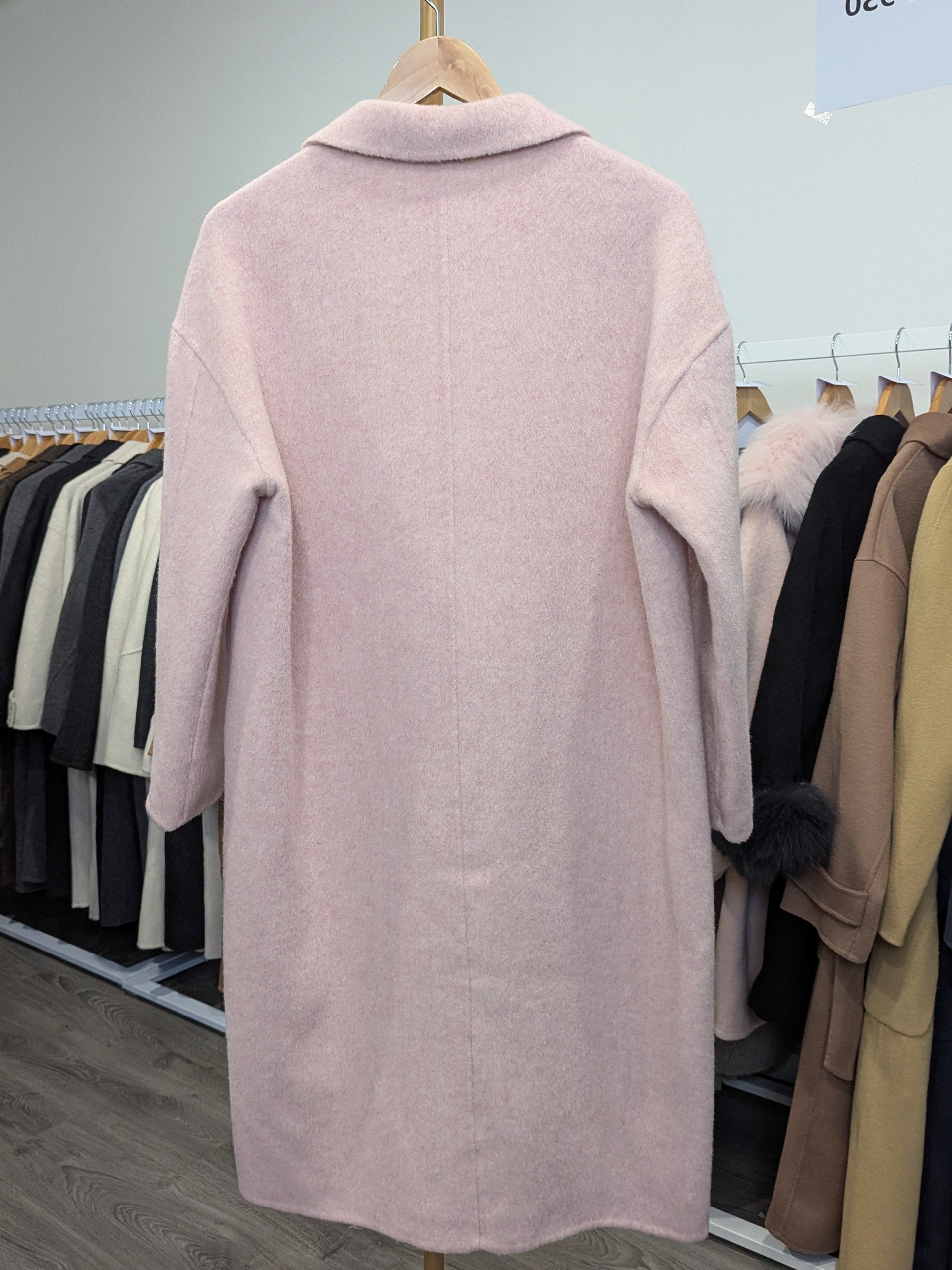 146 100% Wool Coat Black Pink