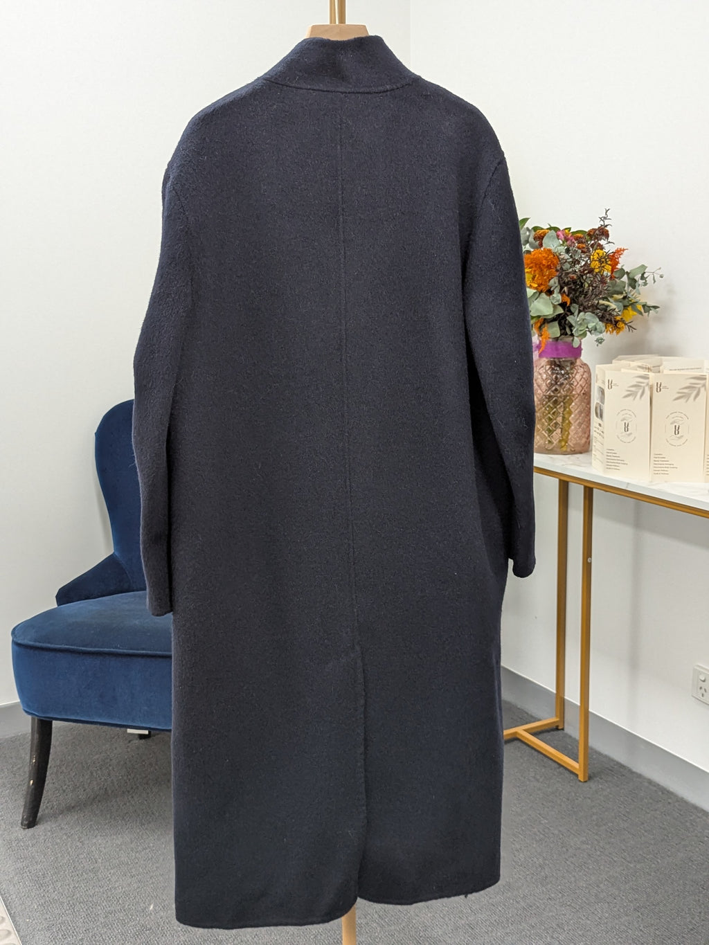 Navy Women's Pure Wool Coats Try-On Available 217 M10-14 100% Wool With Handbag