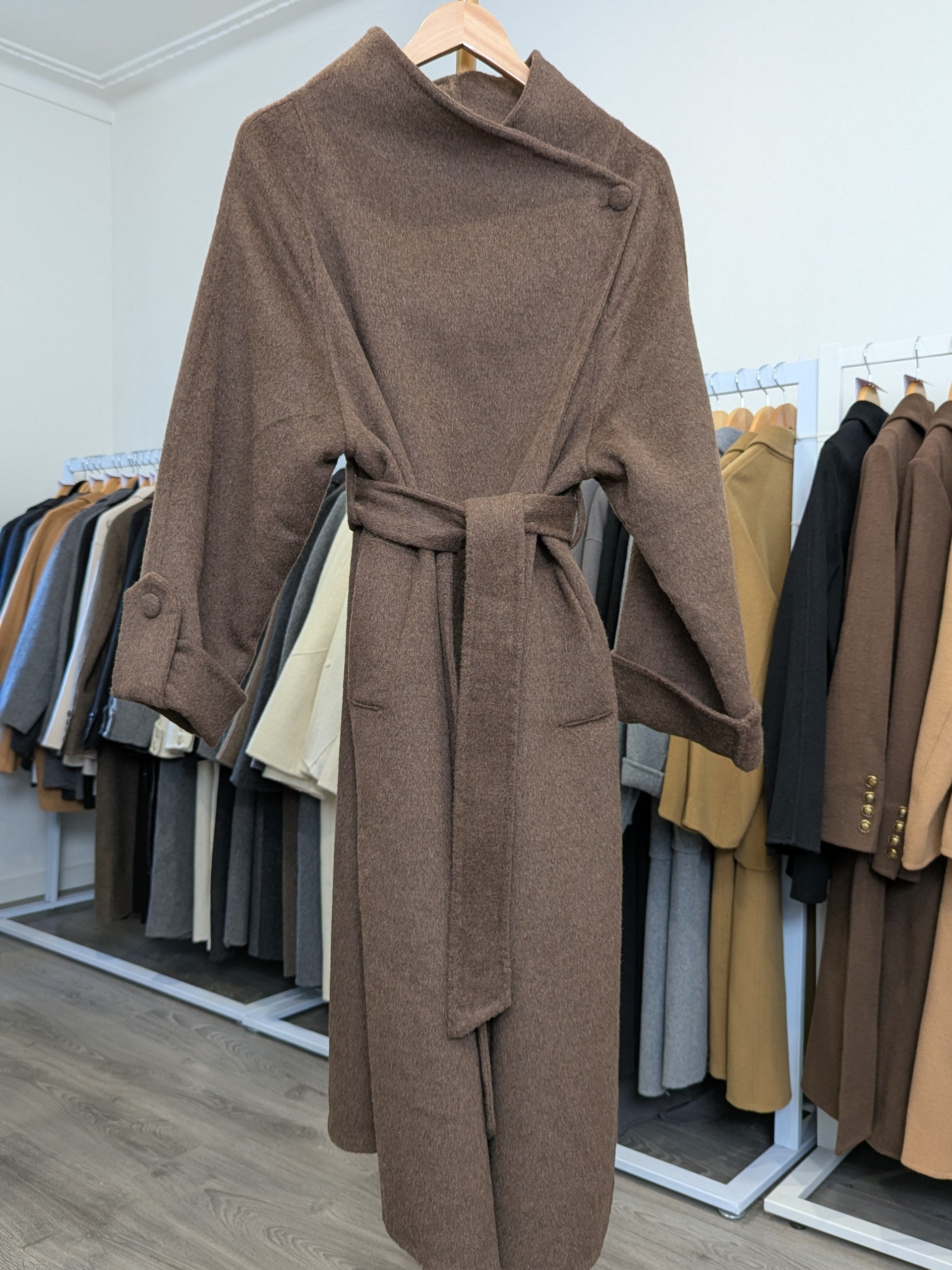 122 67% Wool Coat Brown M 12-16
