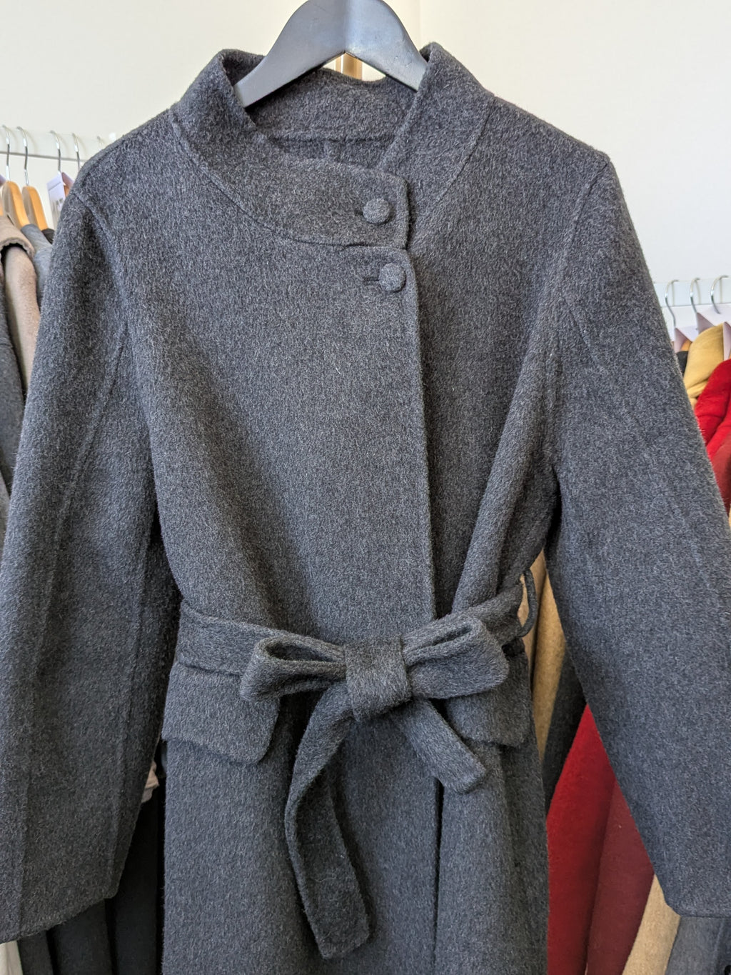 239 75% Wool Coat M 10-12 Charcoal