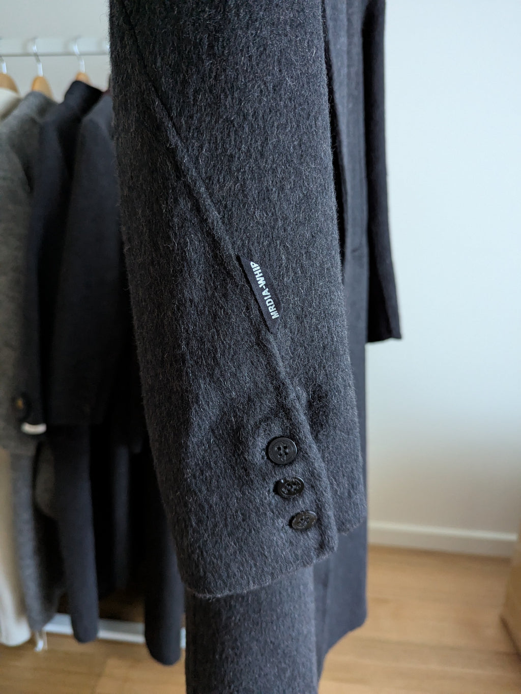 205 70% Wool Coat Charcoal S 8-10