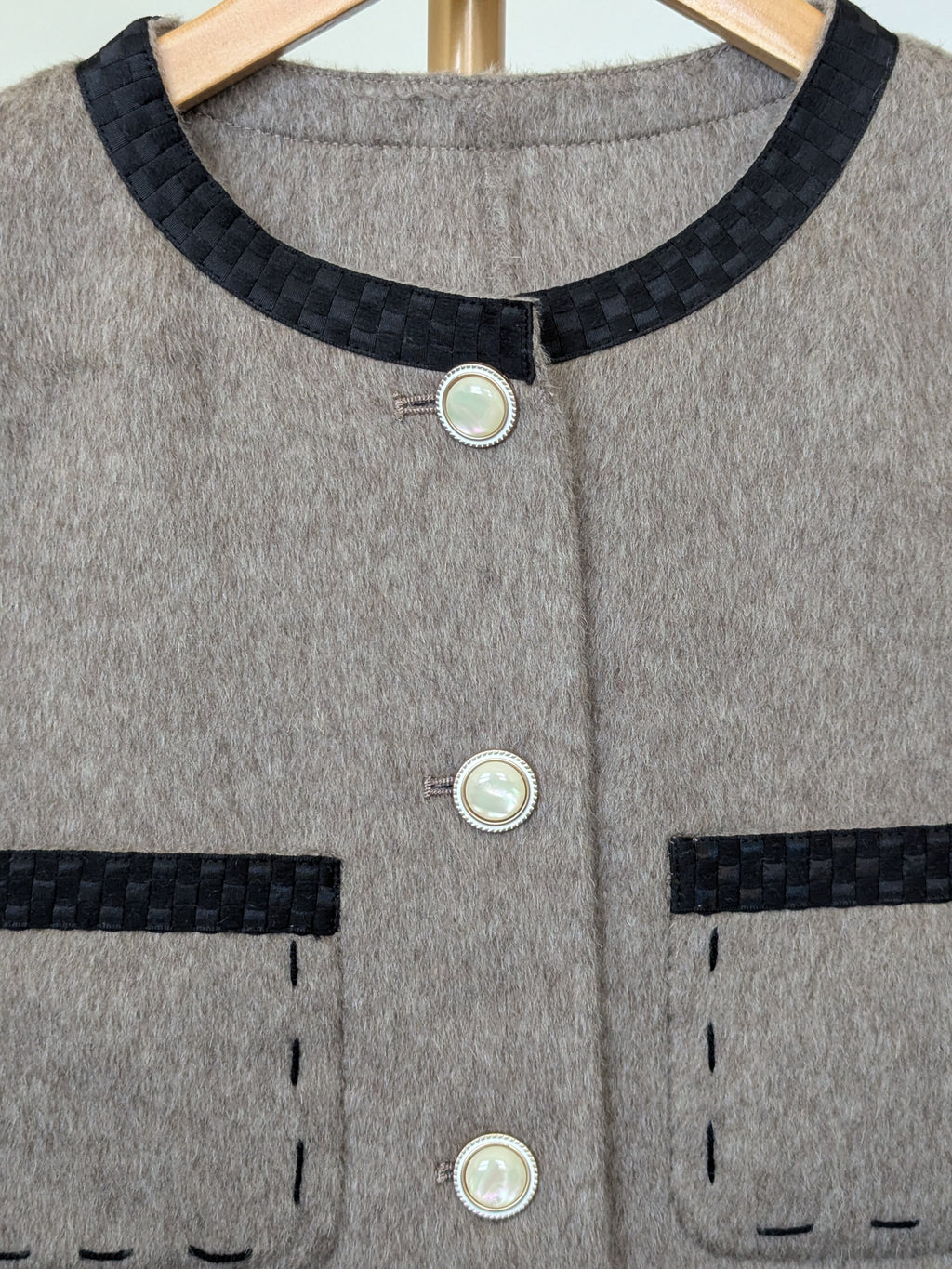 061 100% Wool Coat Brown L 10-12