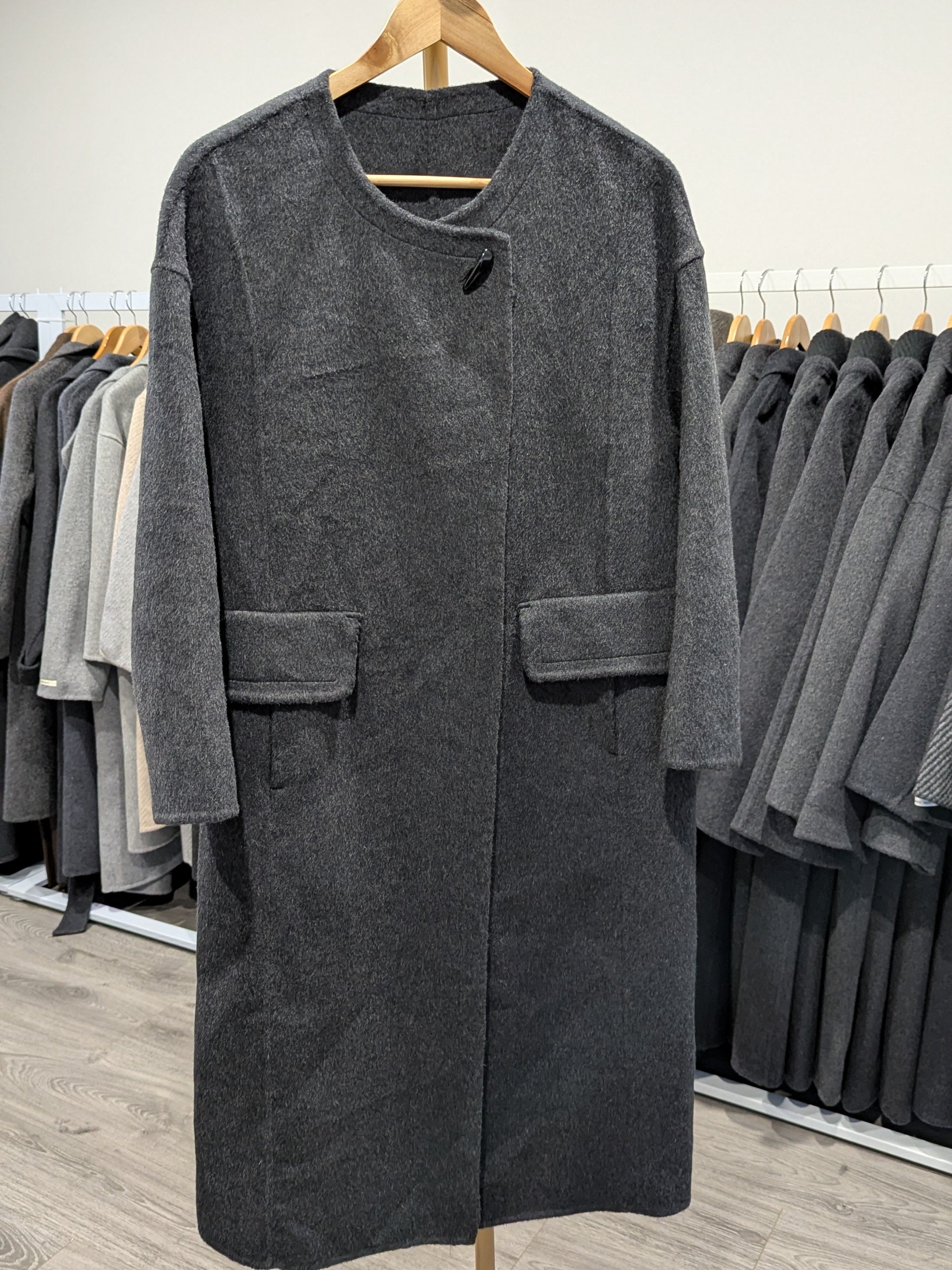 161 100% Wool Coat Dark Charcoal S 8-10