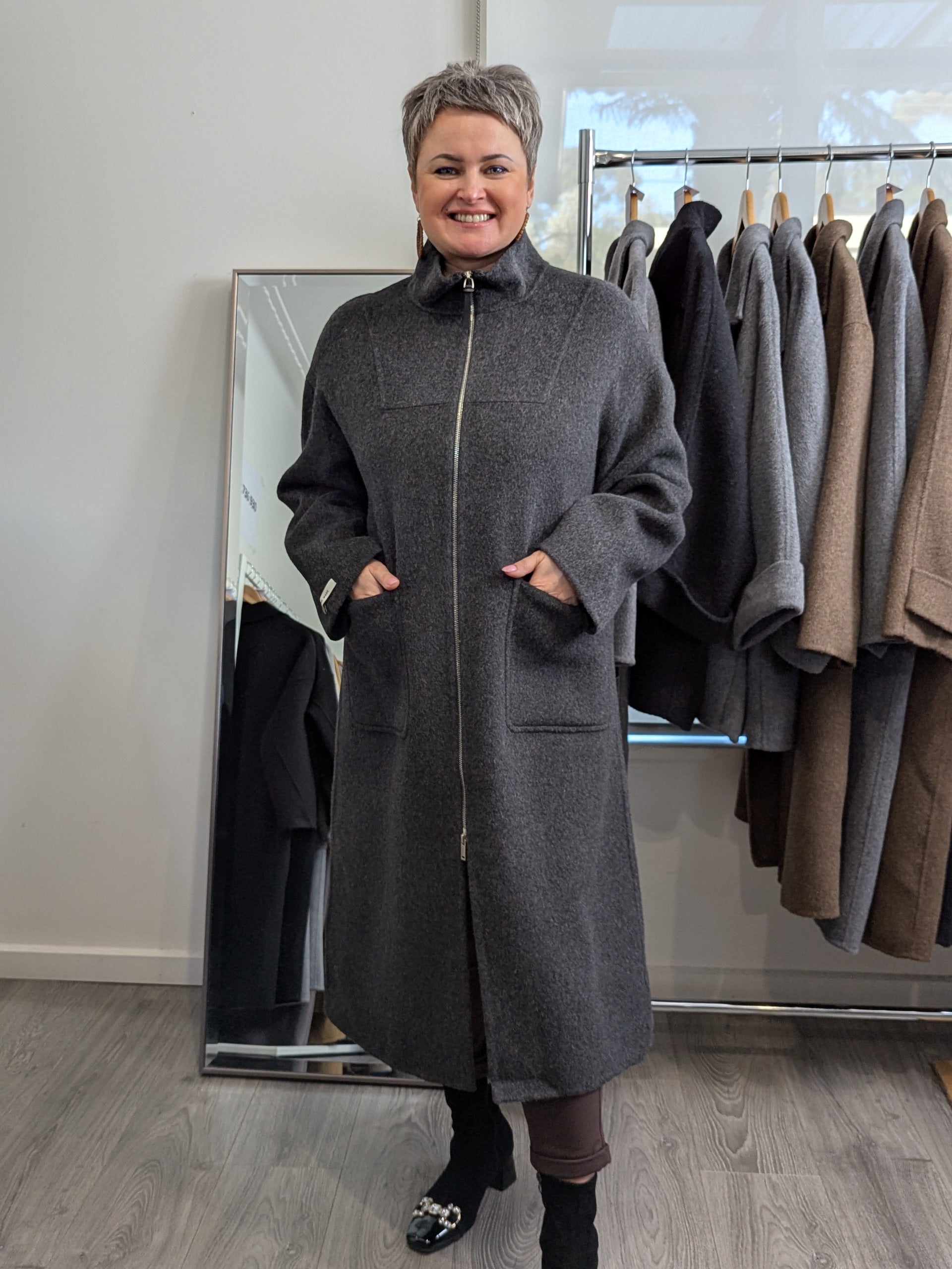 155 100% Wool Coat Dark Grey