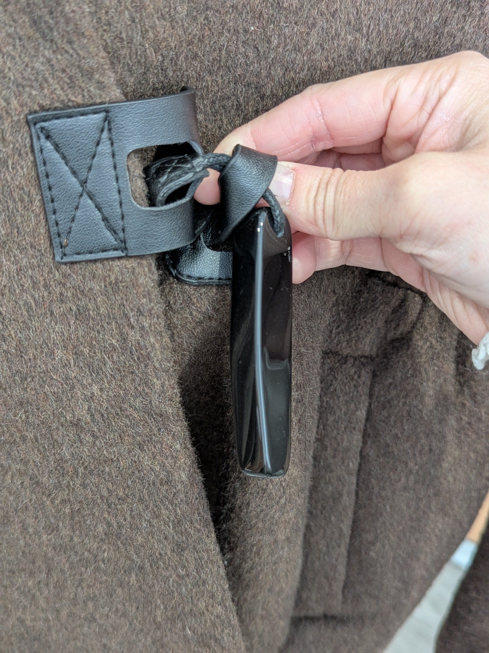 252 70% Wool Coat Brown M 12-16