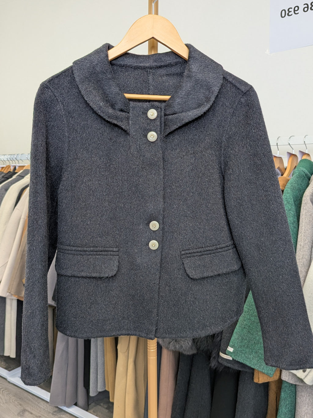 214 70% Wool Coat Charcoal M 8-10