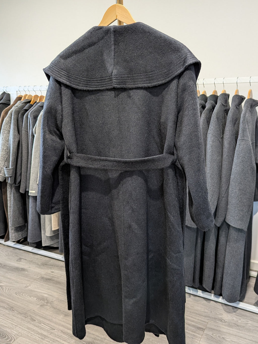 151 100% Wool Coat Charcoal M 8-12