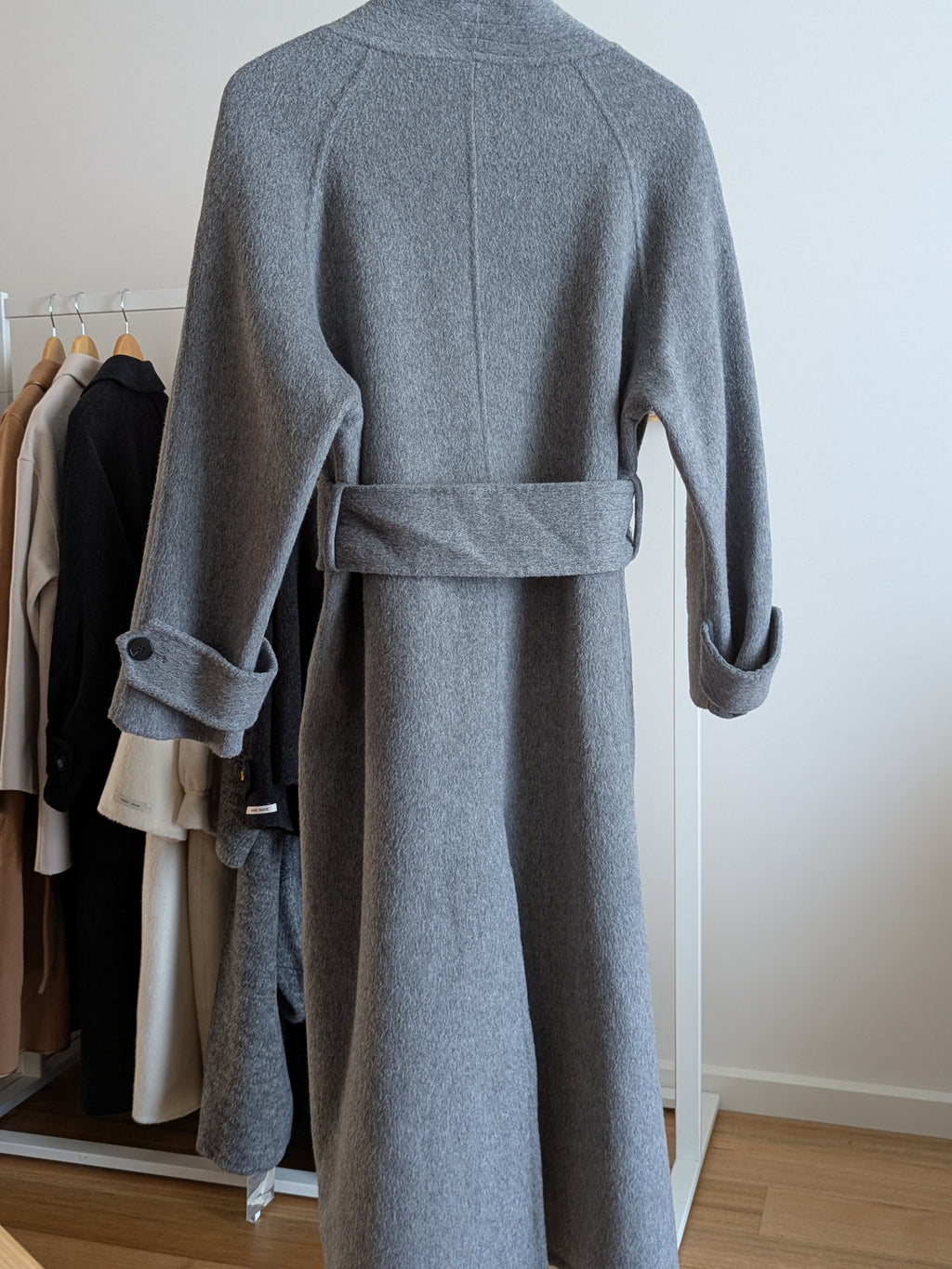 222 70% Wool Coat Grey L 12-16