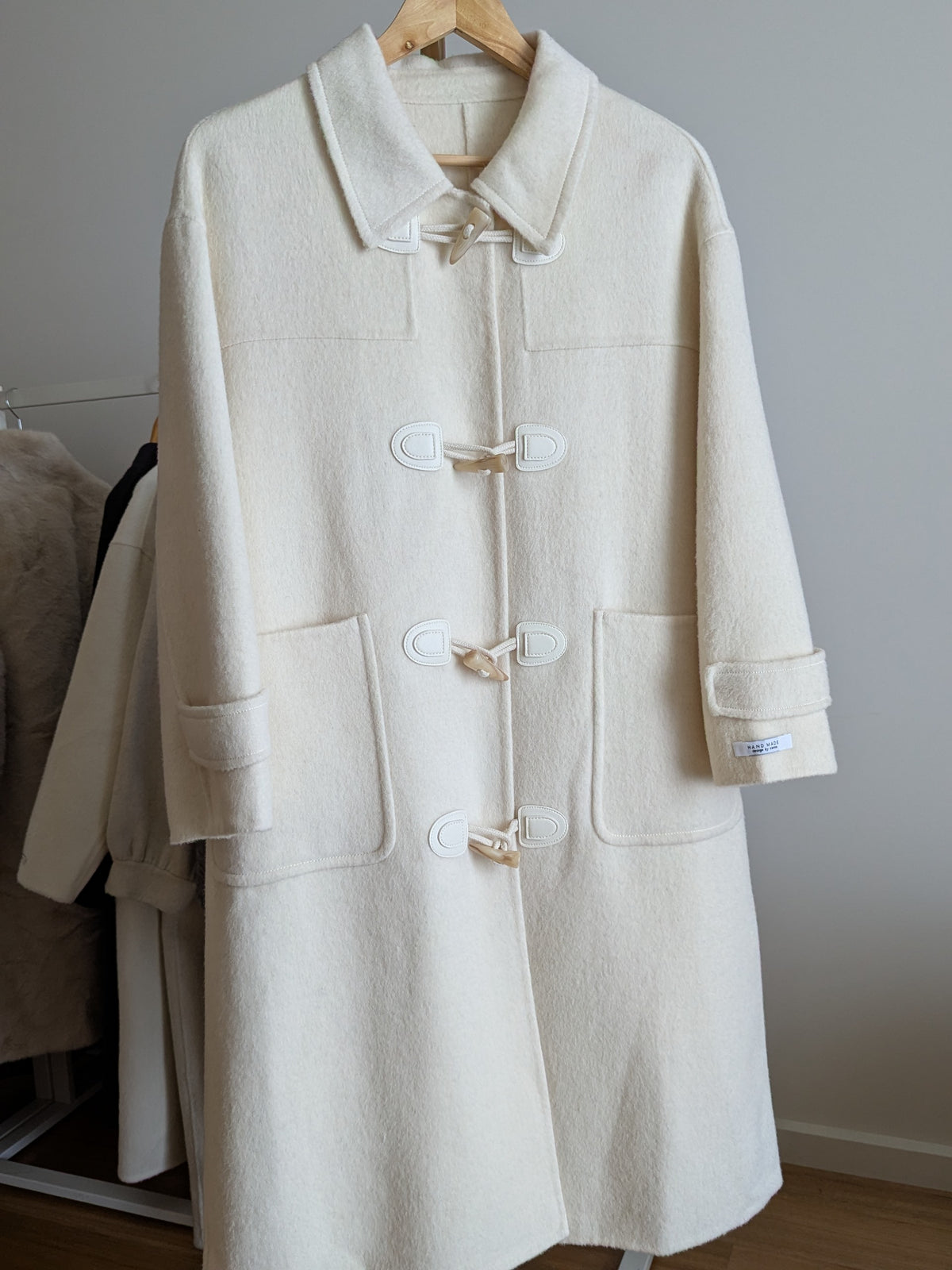 274 68% Wool Coat S 10-12 Cream
