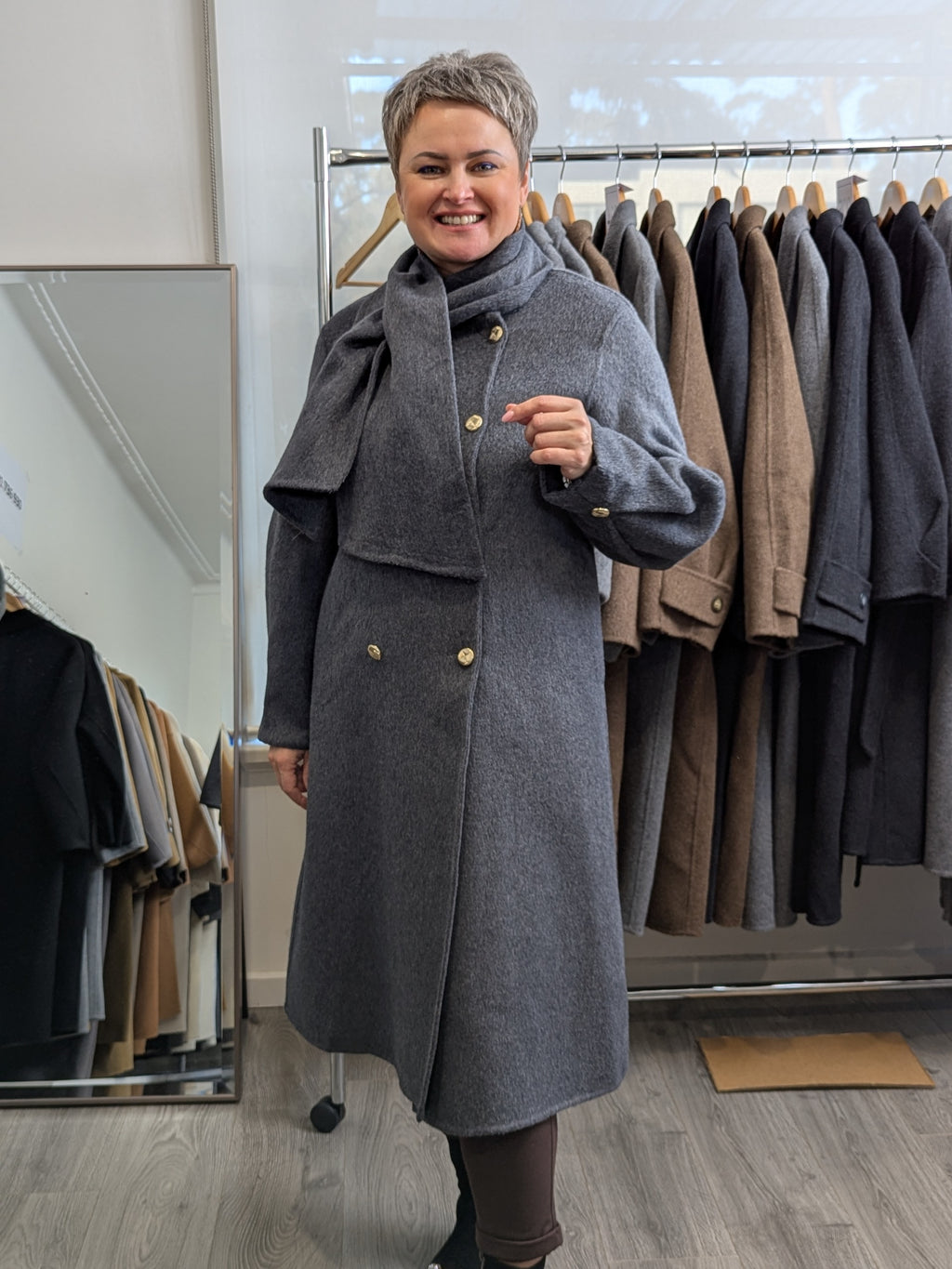 163 100% Wool Coat Grey