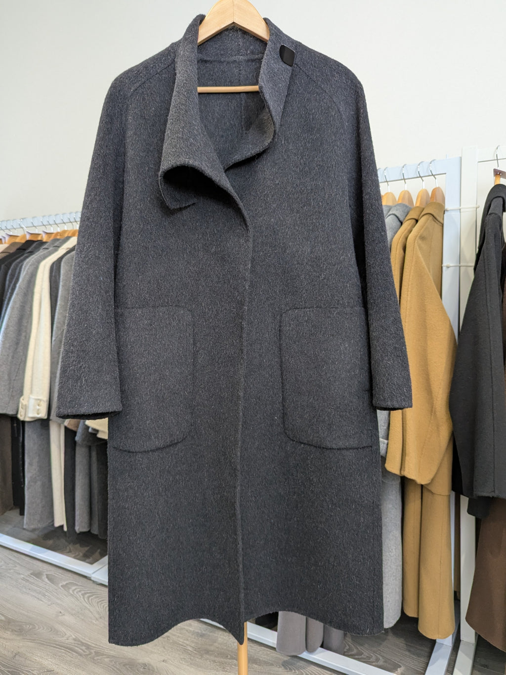 101 70% Wool Coat Charcoal S 8-10