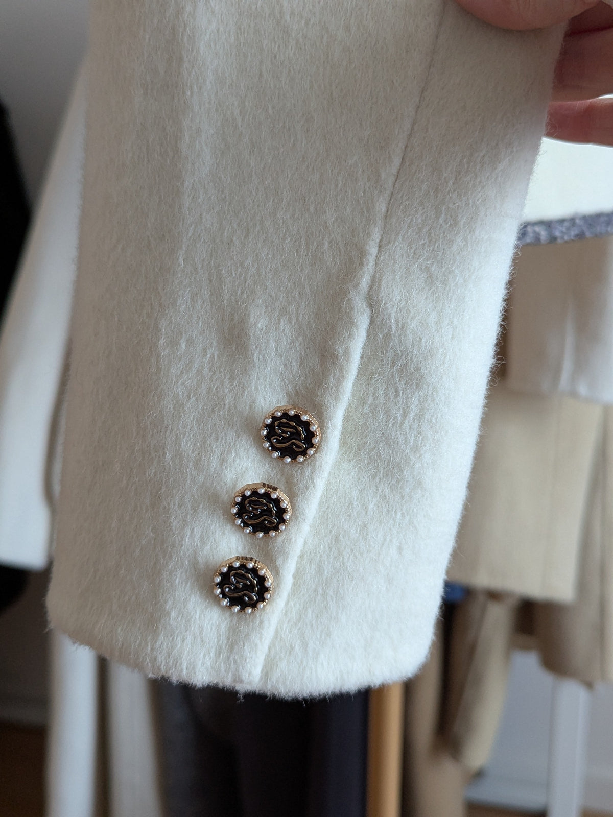 067 100% Wool Coat Cream S 6-8 M 8-10