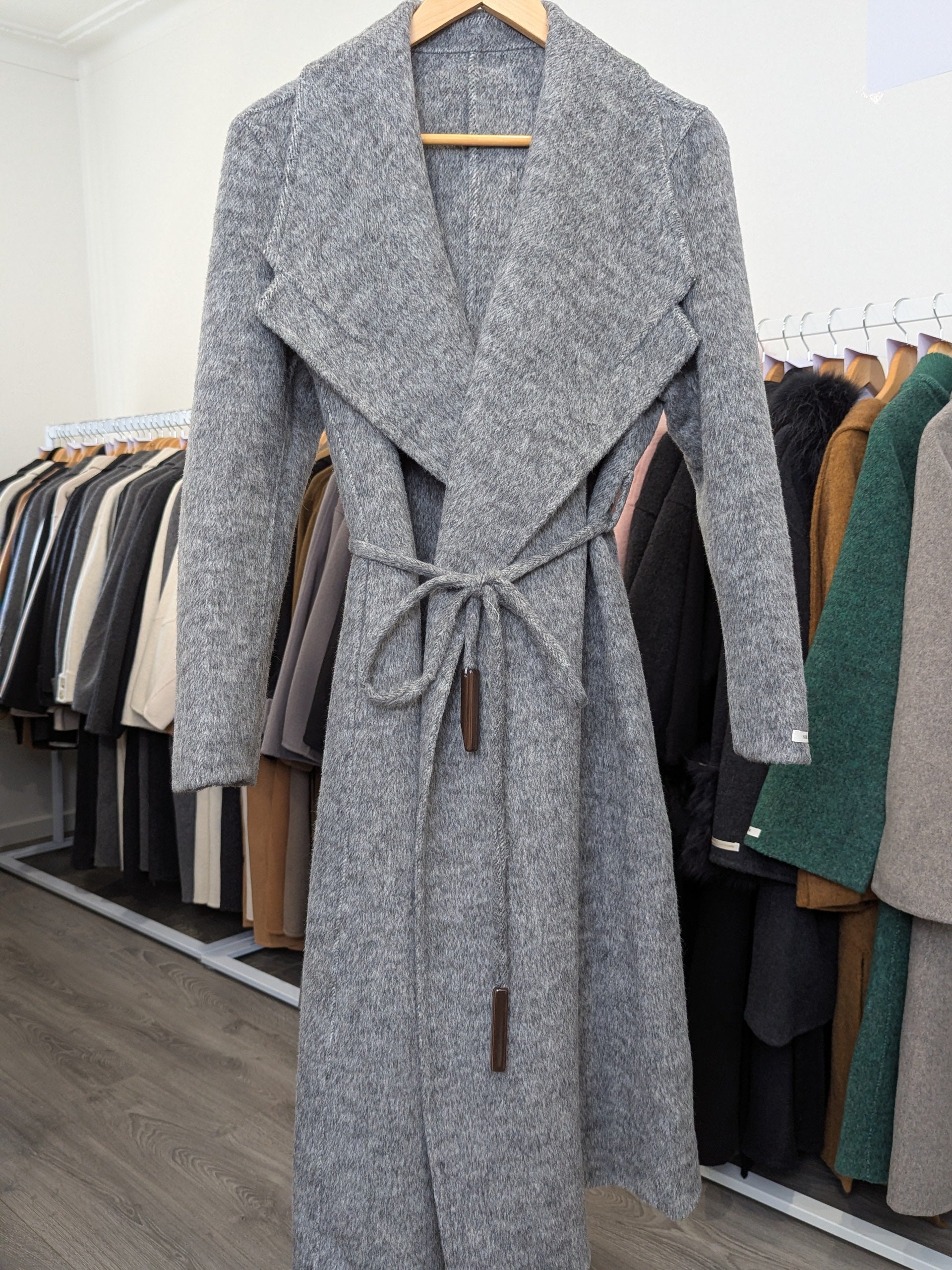 211 70% Wool Coat Grey M 8-10