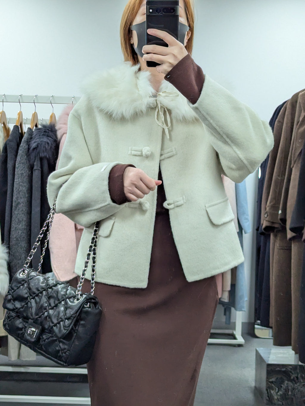 Women's Fur Collar Wool Coats Try-On Available 224 S8-10 68.5% Wool