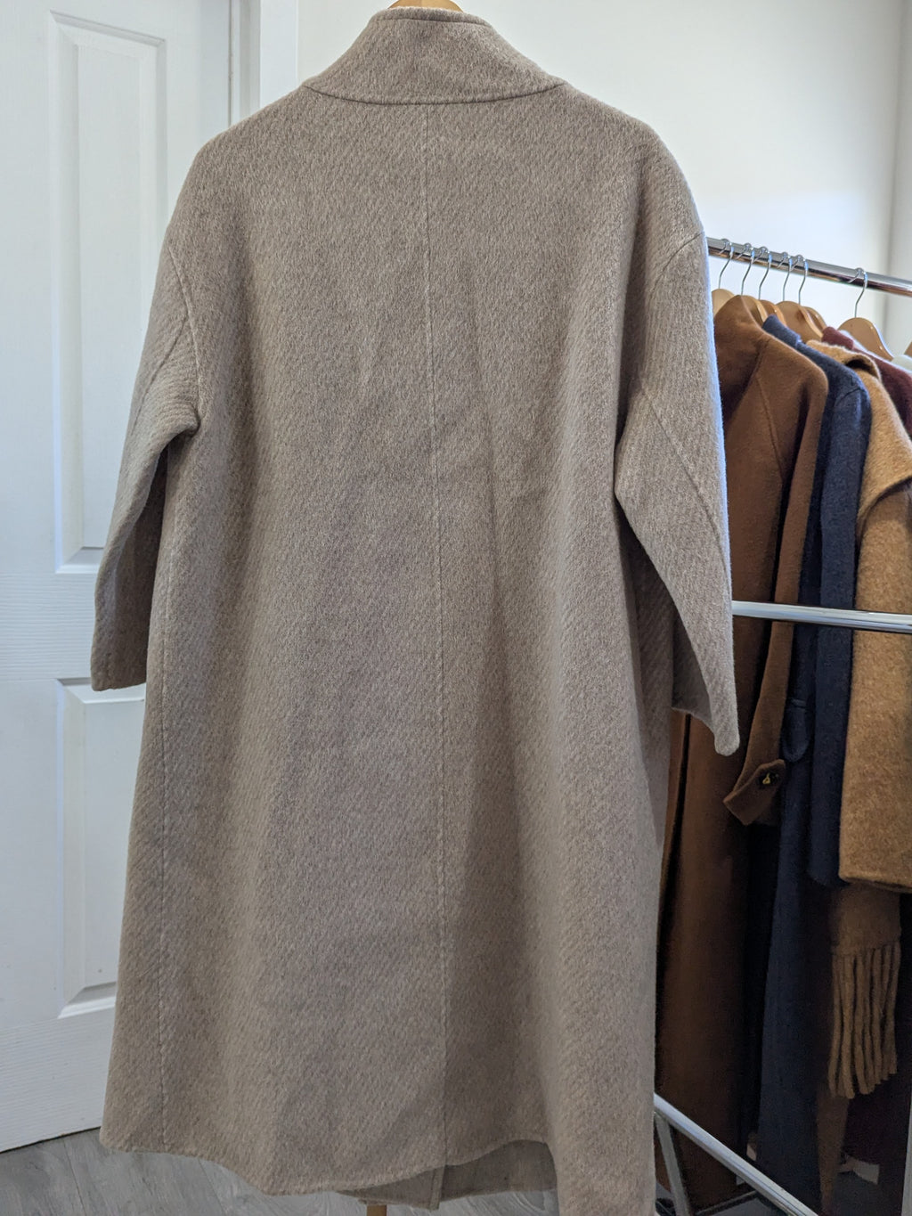 300 100% Wool Coat Light brown S 10-12