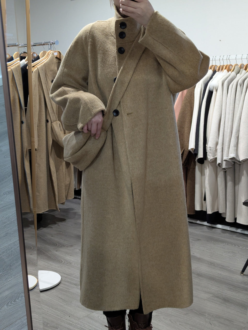 143 100% Wool Coat Light Tan S 8-12