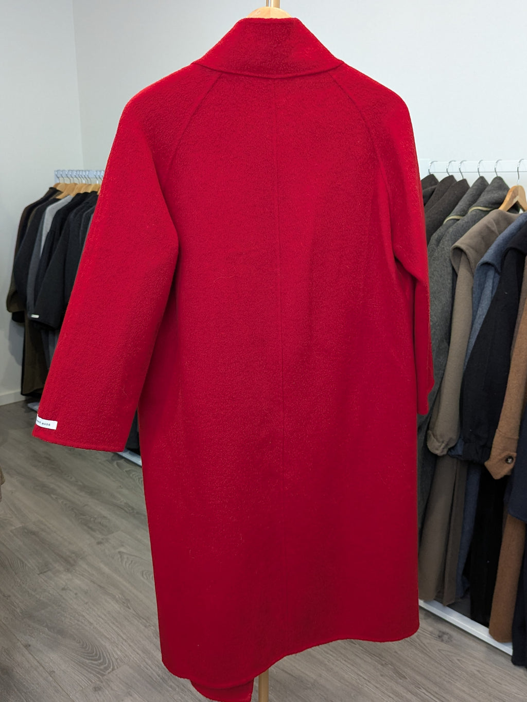 192 70% Wool Coat Burgundy S 8-10