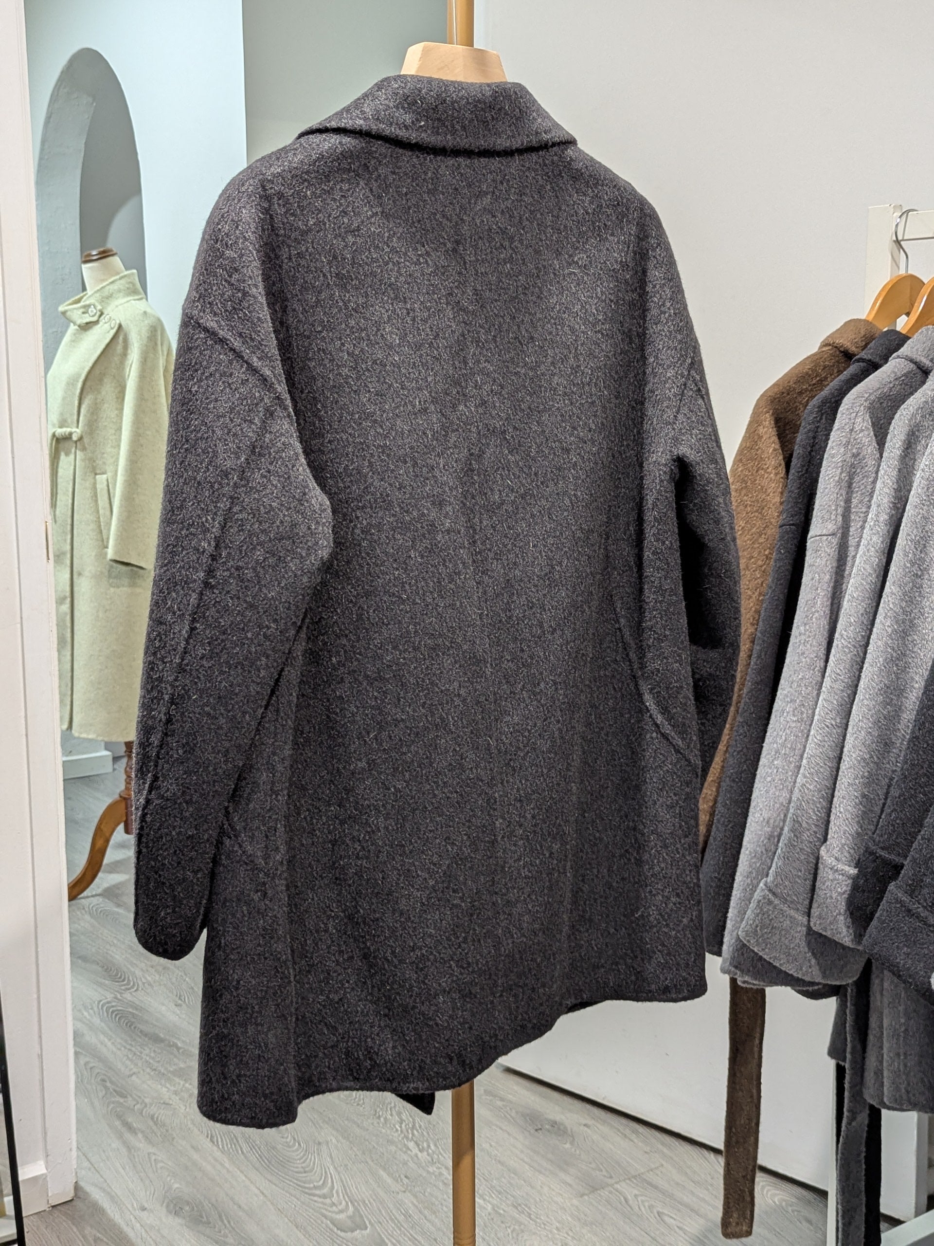 016 100% Wool Coat Charcoal