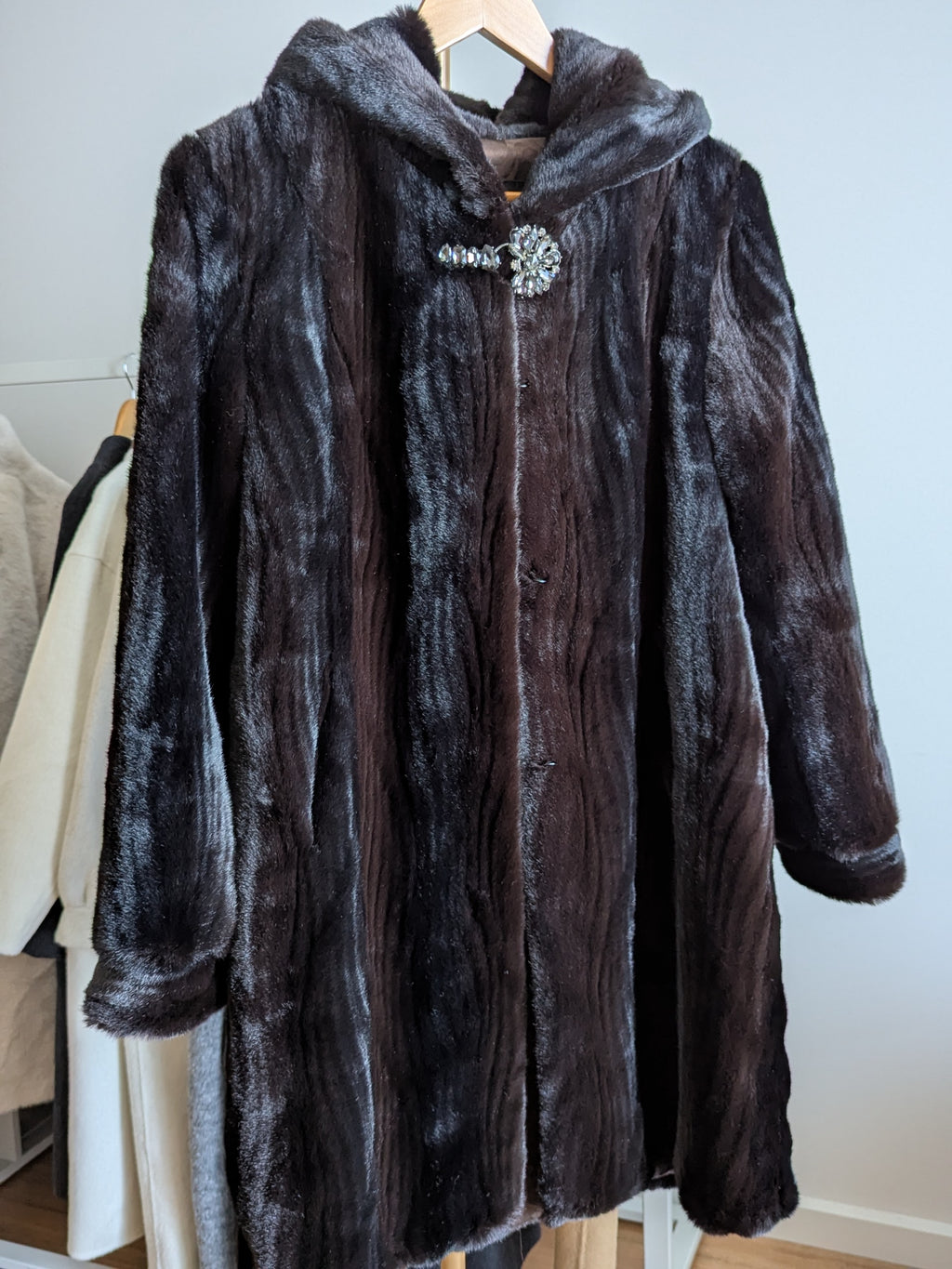 101 Faux Fur Coat Size 8-10