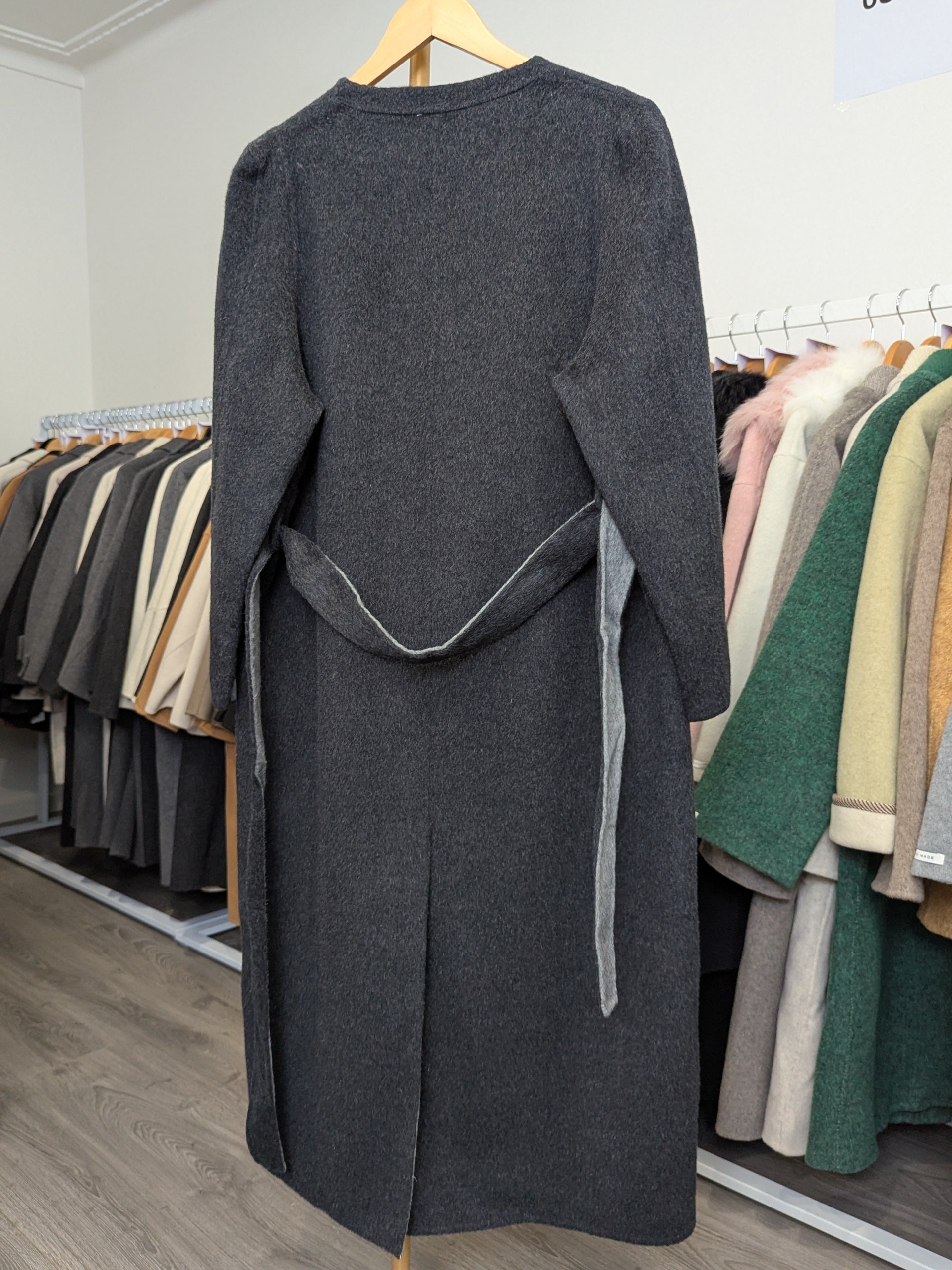 230 80% Wool Coat Black Grey