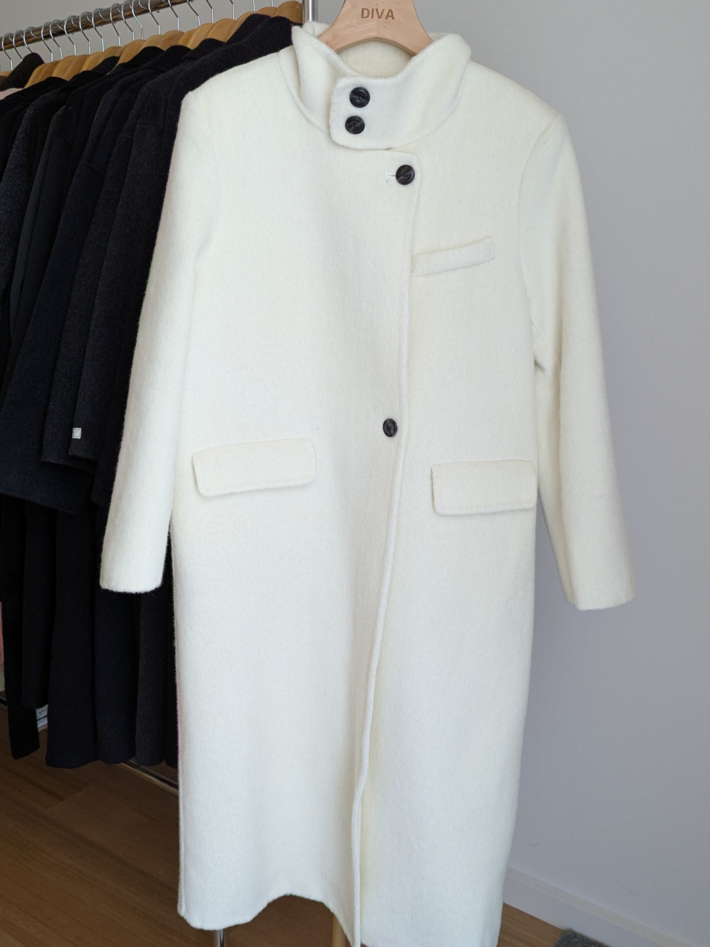 Brand New Pure Wool Coat High Quality Wool 151 Size 10-12