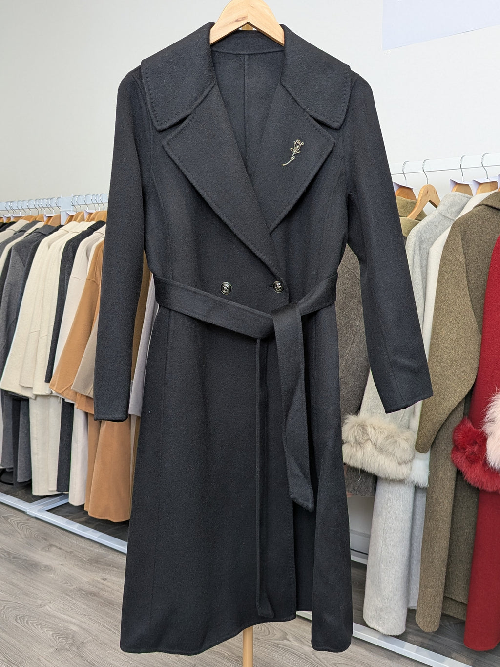 046 100% Wool Coat Black