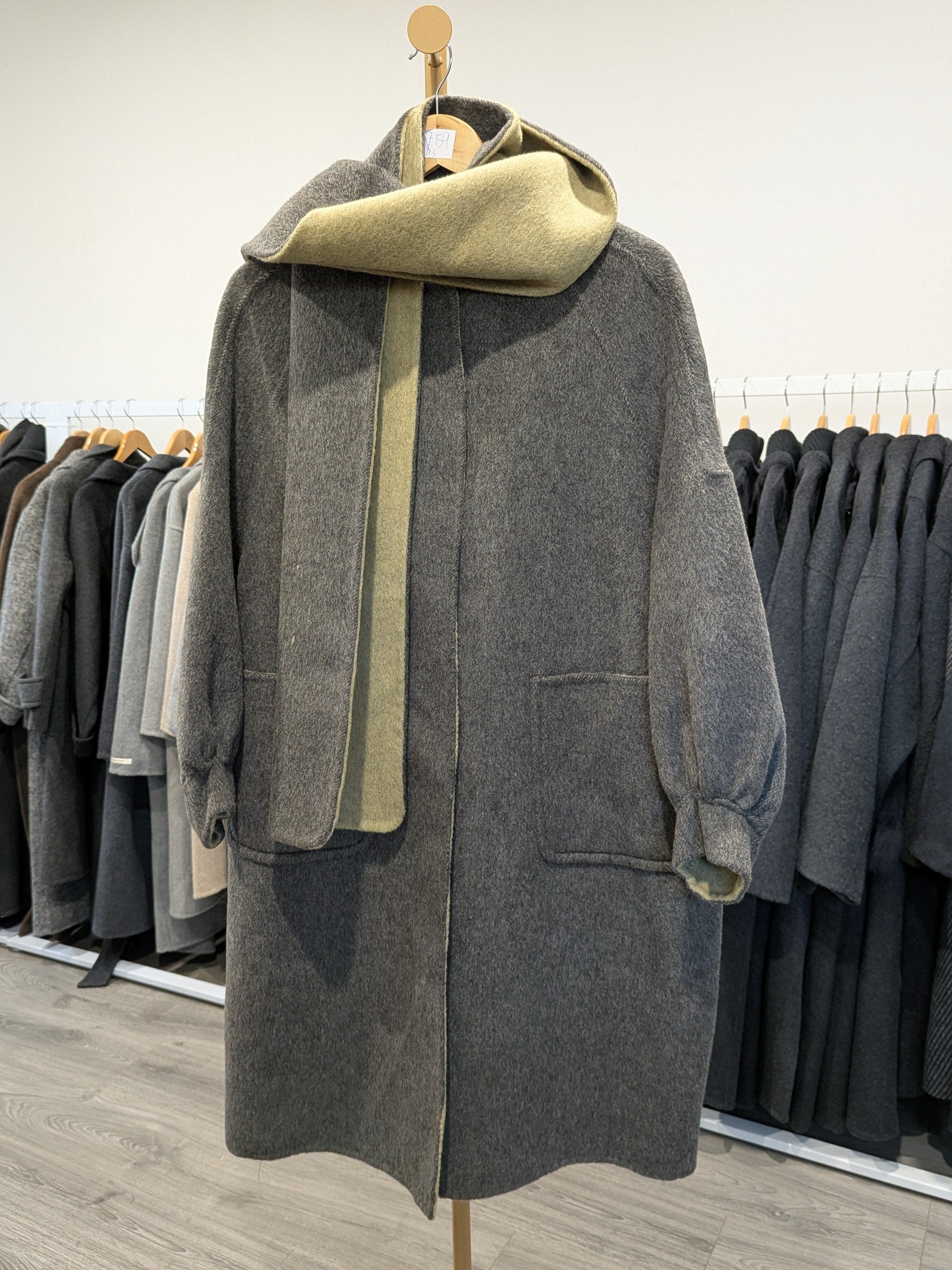 159 70% Wool Coat with Scarf Cool Grey S 8-12
