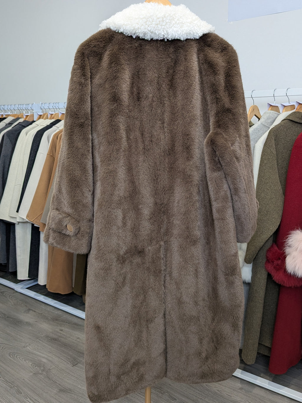 174 Faux fur coats