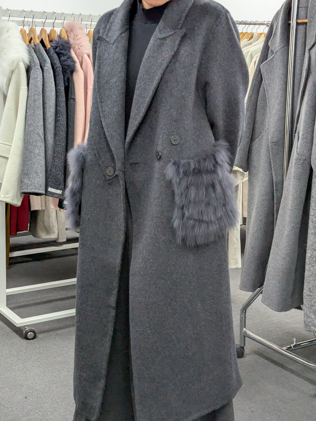 Fur trims 100% Wool Coat Women Warehouse Try-On Welcome 247