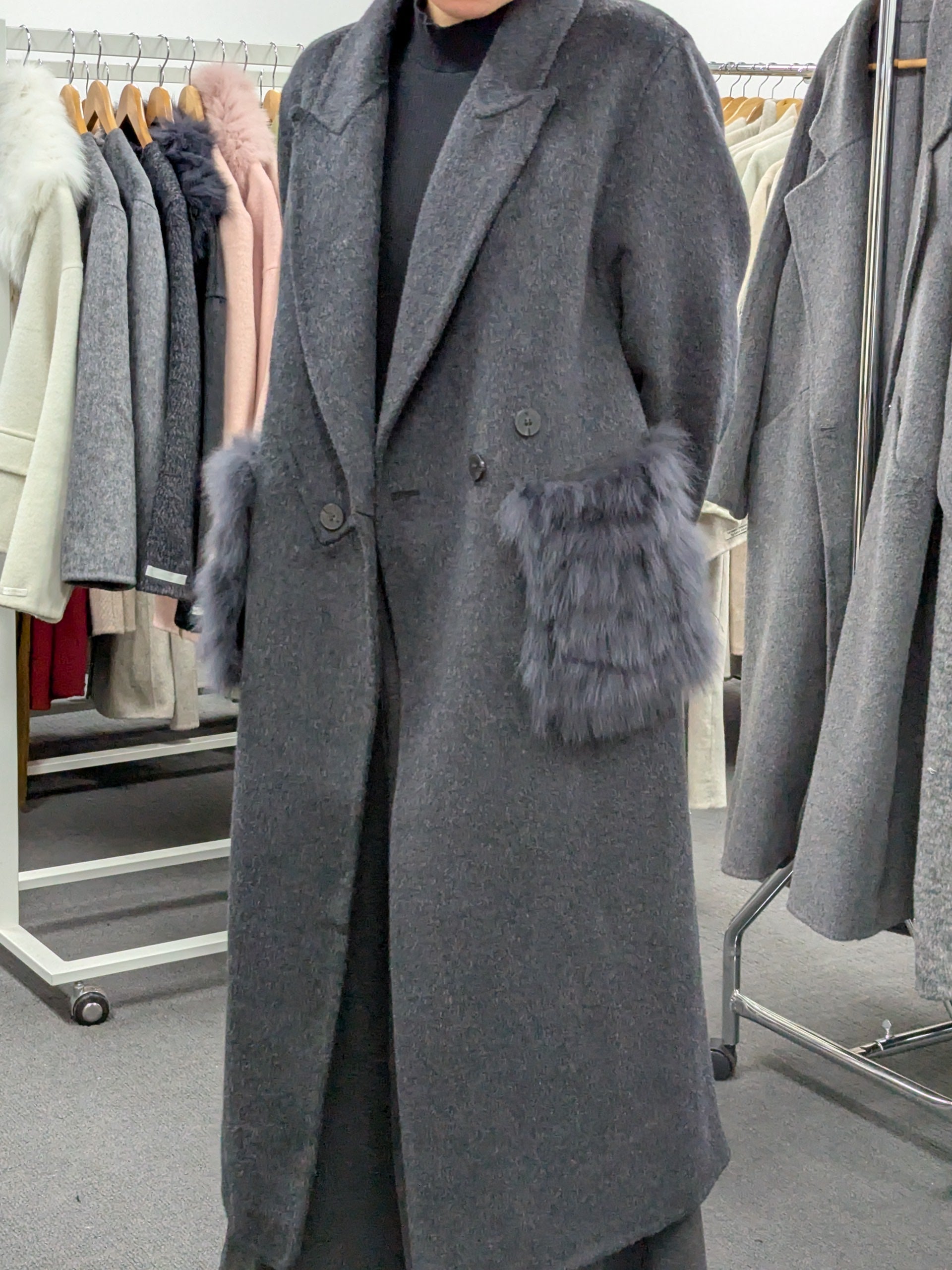 Fur trims 100% Wool Coat Women Warehouse Try-On Welcome 247