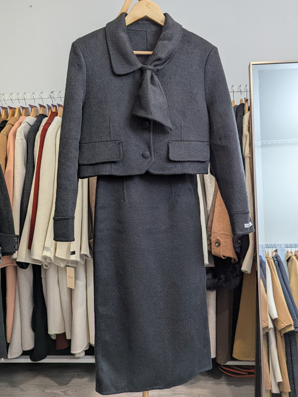 229 100% Wool Coat Set Black S 6-8