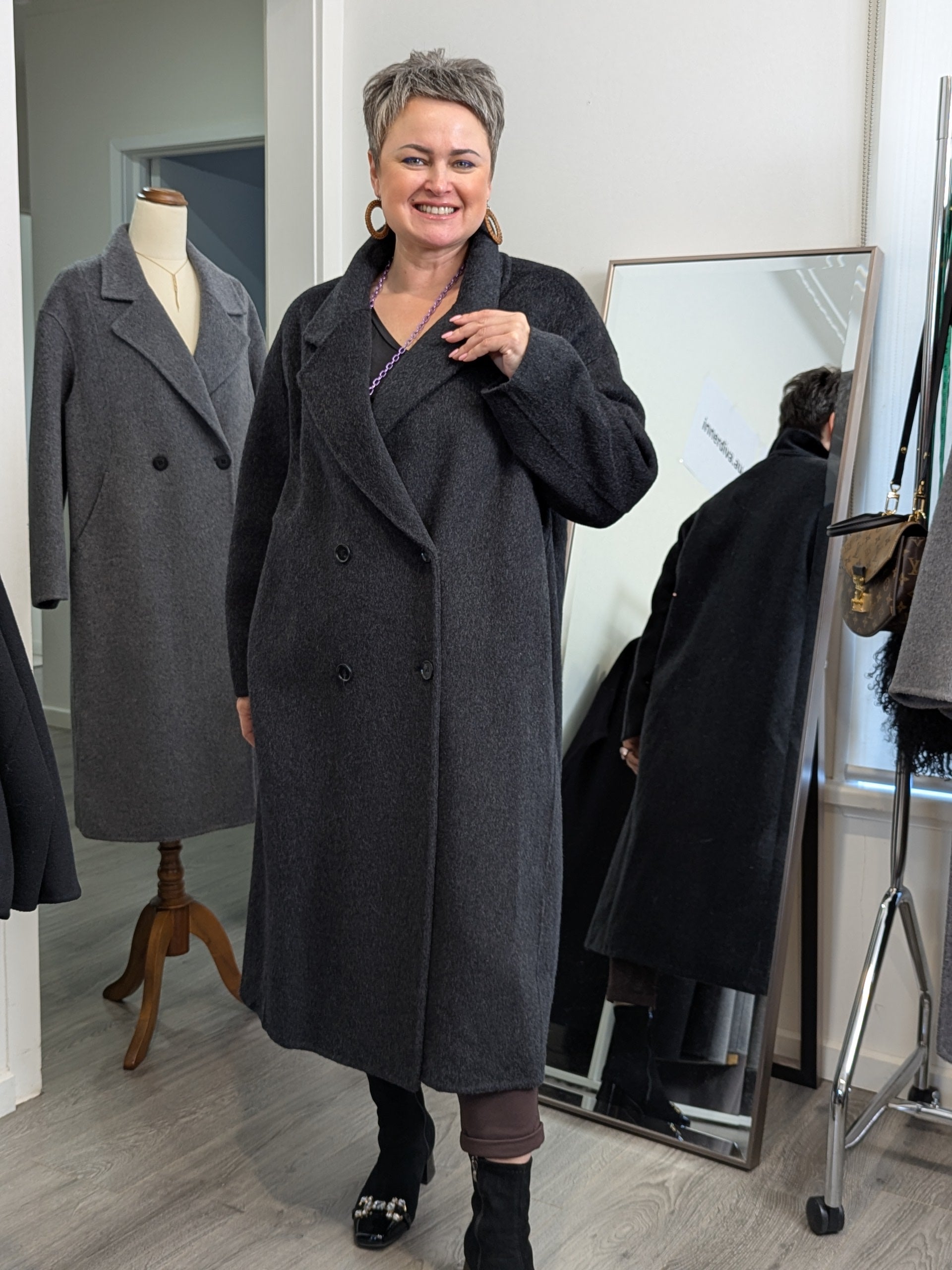 199 90% Wool Coat Charcoal