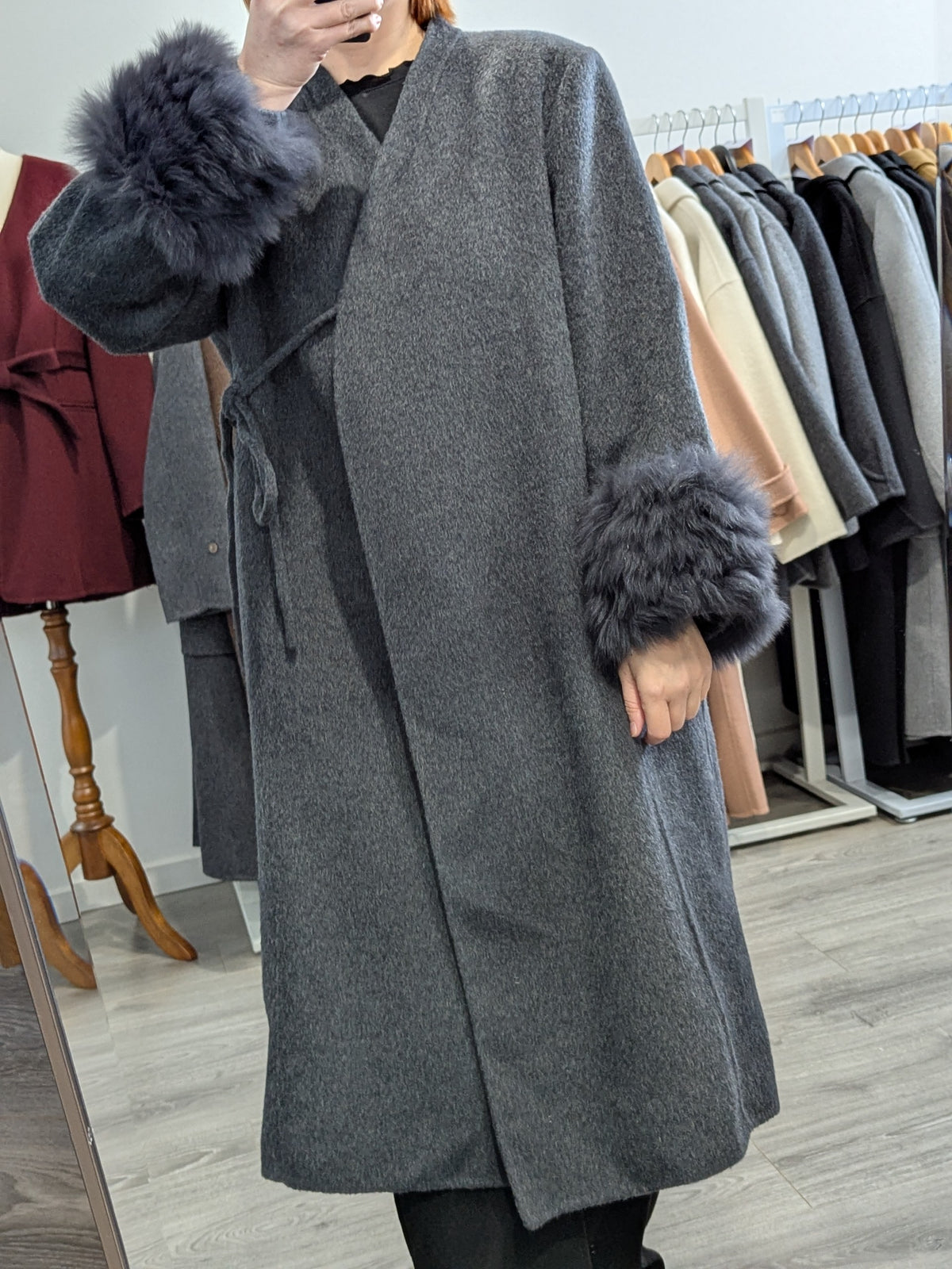 104 100% Wool Coat Dark Grey with fur trims M 12-16